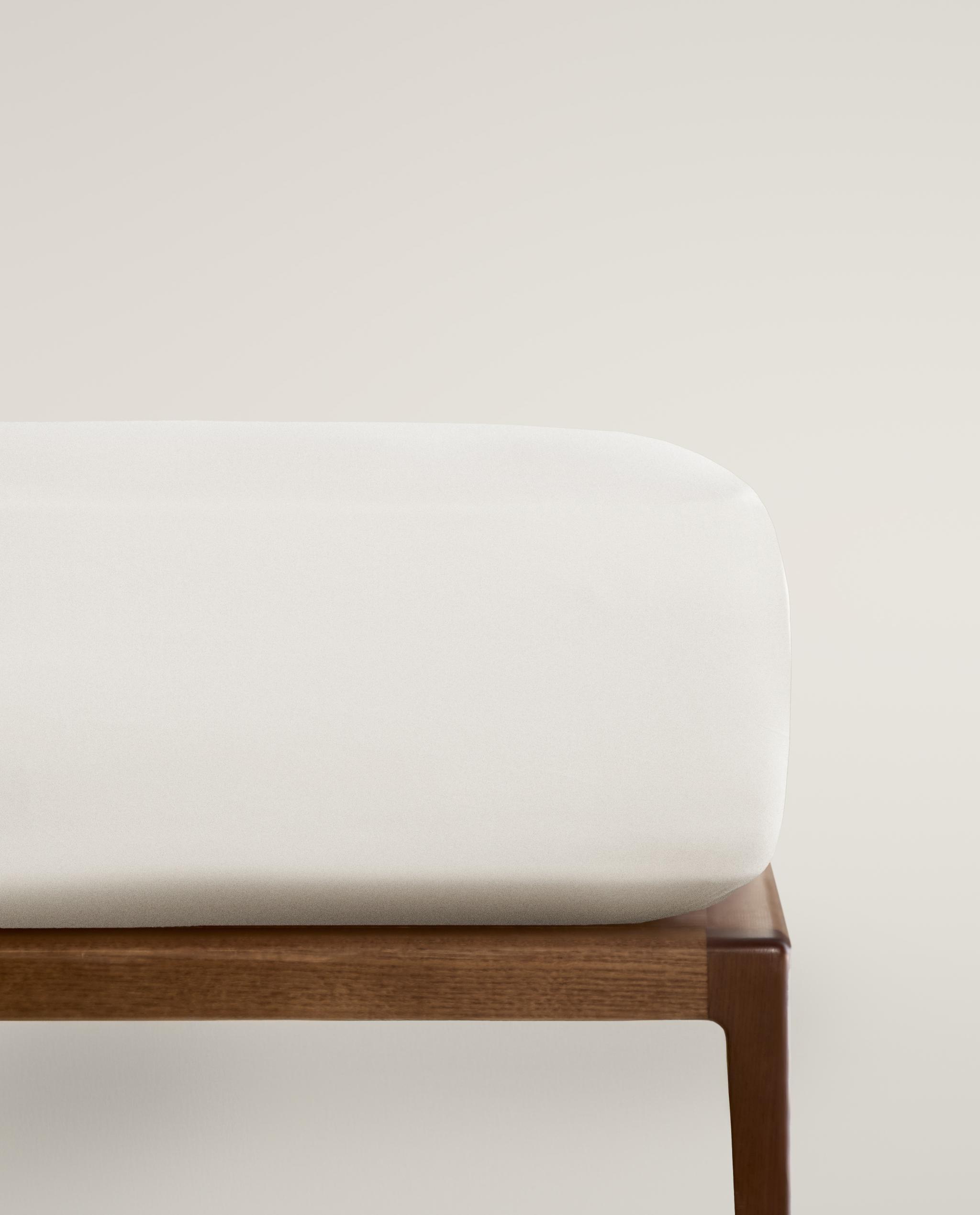 SATEEN FITTED SHEET | 30 CM HIGH (300 THREAD COUNT) product thumbnail 10
