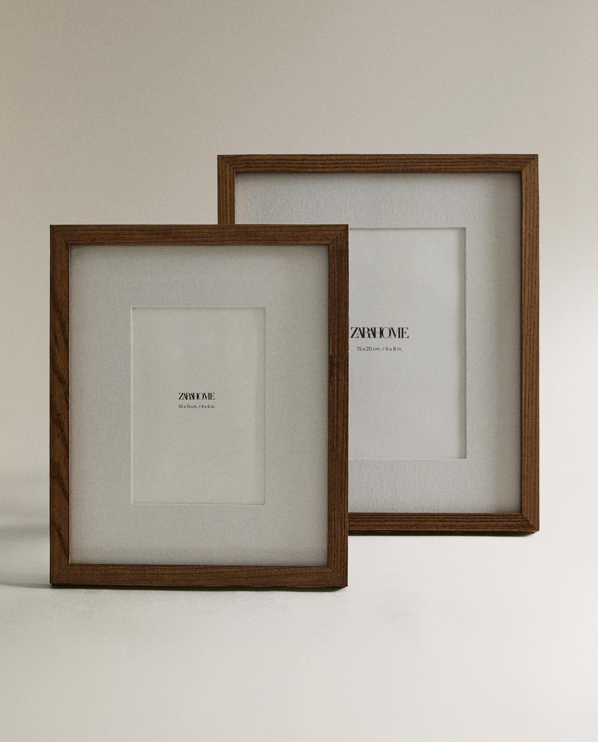 WOODEN AND LINEN PHOTO FRAME