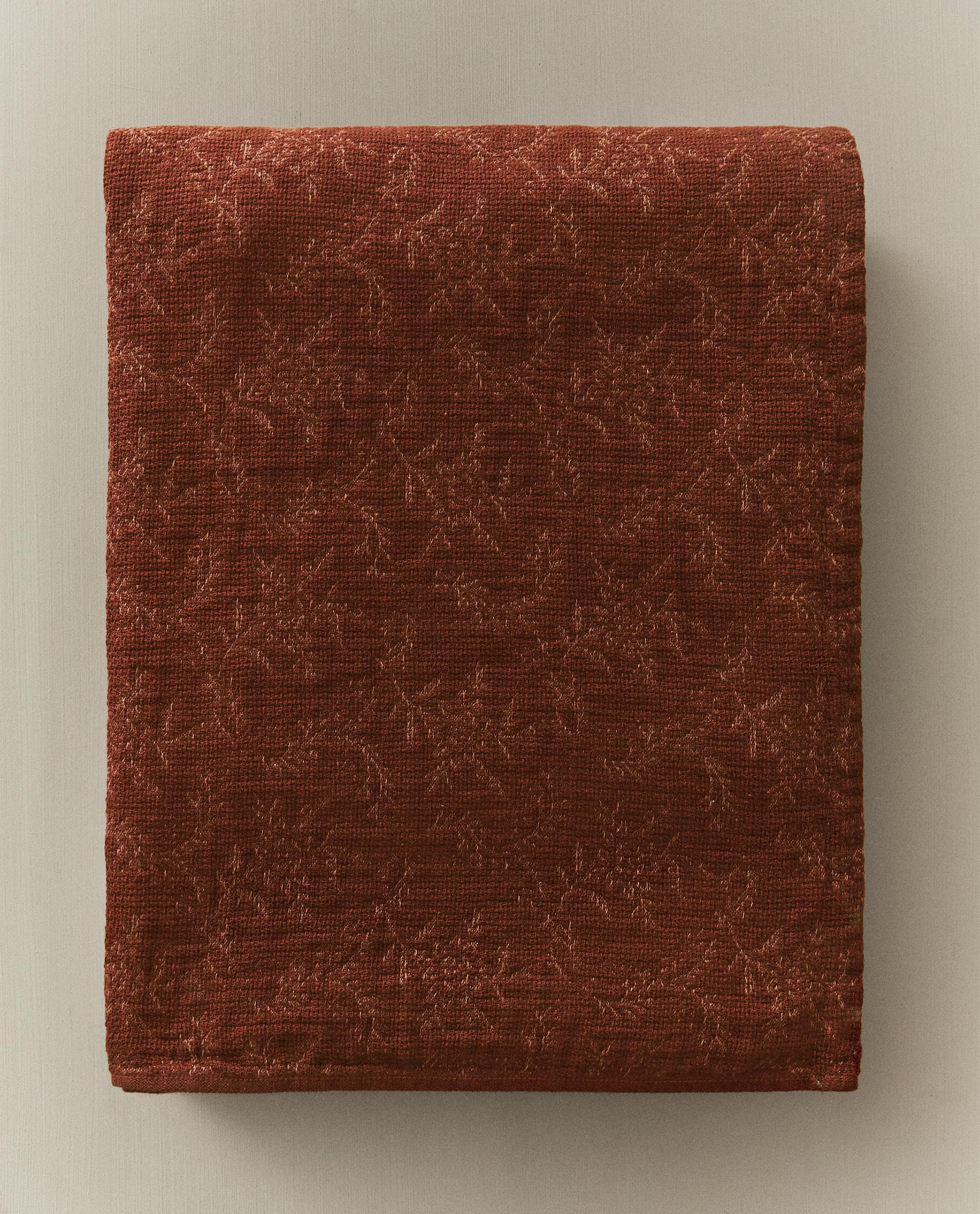 CHIFFON FLORAL BATH TOWEL