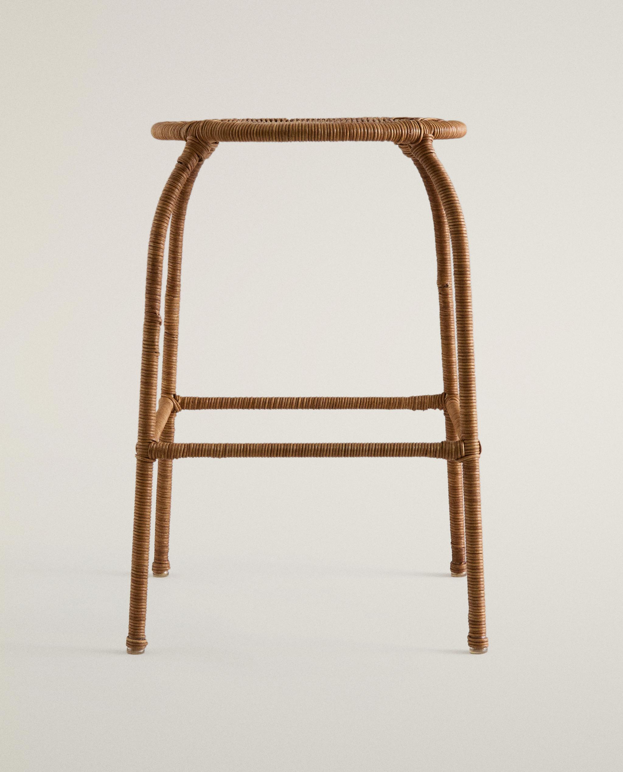 TABOURET ROTIN — Zara Home