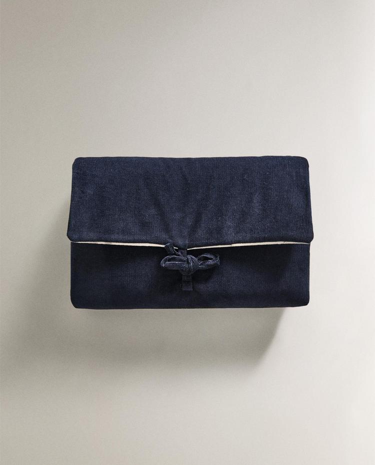 MANCHESTER BLÖJBYTARUNDERLÄGG MANCHESTER BLÖJBYTARUNDERLÄGG