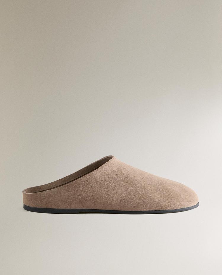 MINIMALIST LEATHER CLOGS