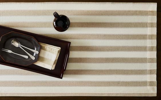 RUNNER A RIGHE E INSERTI RUNNER A RIGHE E INSERTI