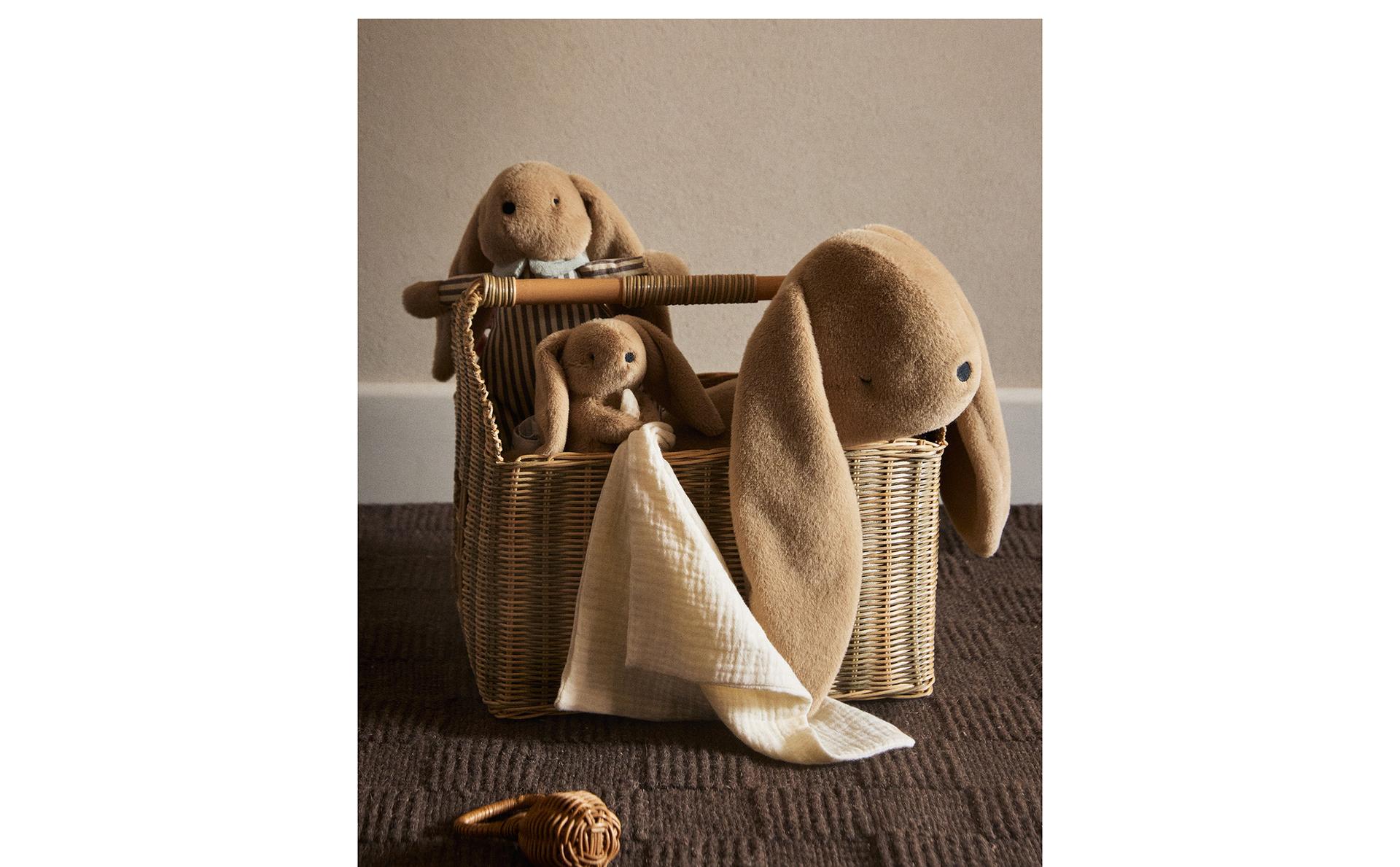 KIDS’ RABBIT SOFT TOYS