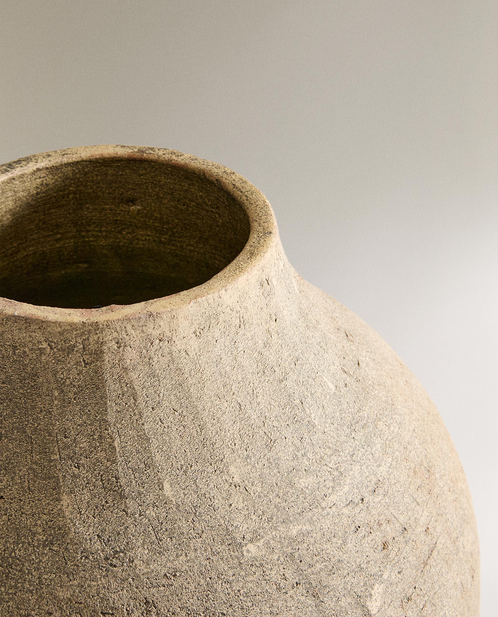 IRREGULAR CERAMIC VASE