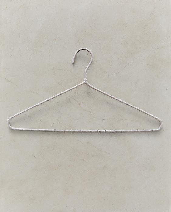 BEIGE COTTON AND LINEN HANGER (PACK OF 4) BEIGE COTTON AND LINEN HANGER (PACK OF 4)