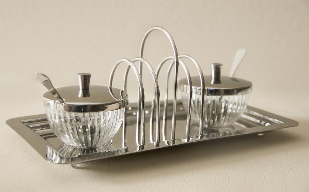 حامل خبز محمص وأوعية ستيل مقاوم للصدأ