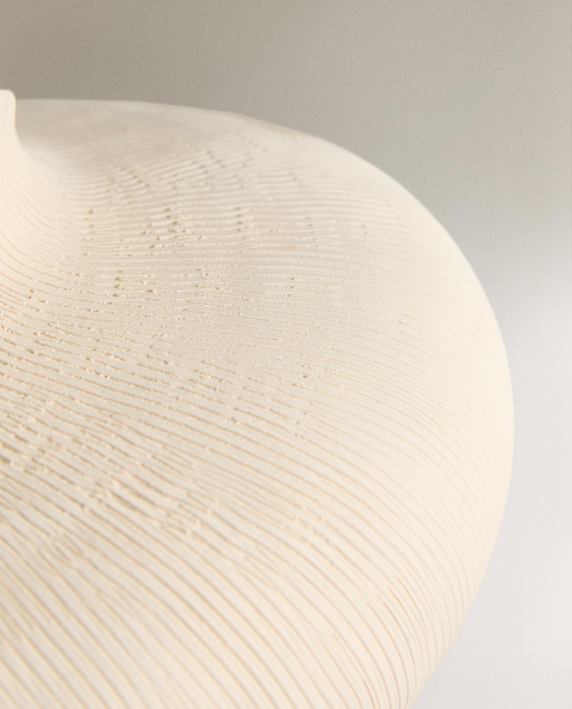 IRREGULAR CERAMIC VASE product thumbnail 3
