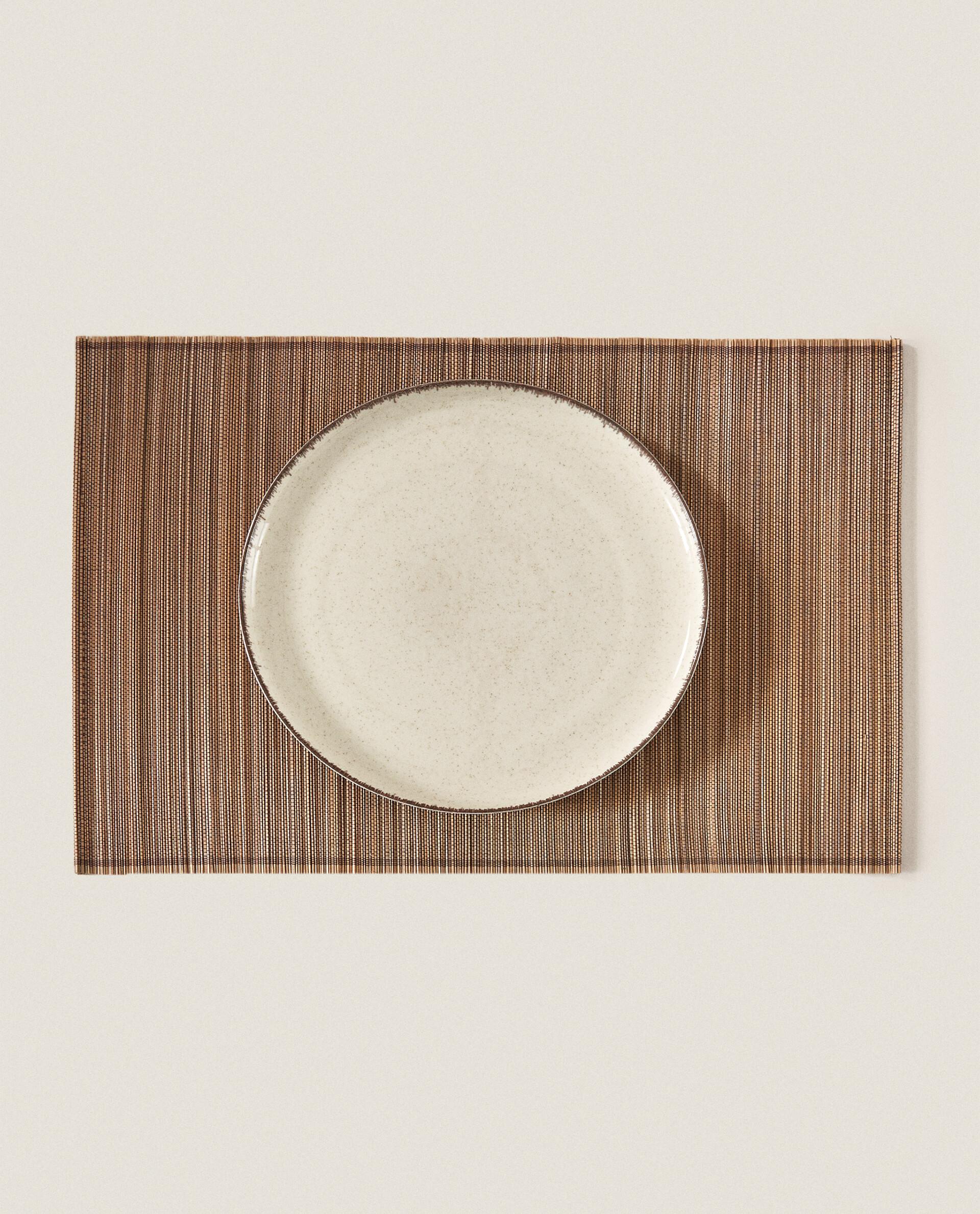 ABAKUHAUS Anime Tovaglietta Americana Set di 4, Giapponese Manga Opera, Tovagliette in Tessuto Lavabile per Tavolo da Pranzo Cena, Nero Bianco Grigio ABAKUHAUS Anime Tovaglietta Americana Set di 4, Giapponese Manga Opera, Tovagliette in Tessuto Lavabile per Tavolo da Pranzo Cena, Nero Bianco Grigio