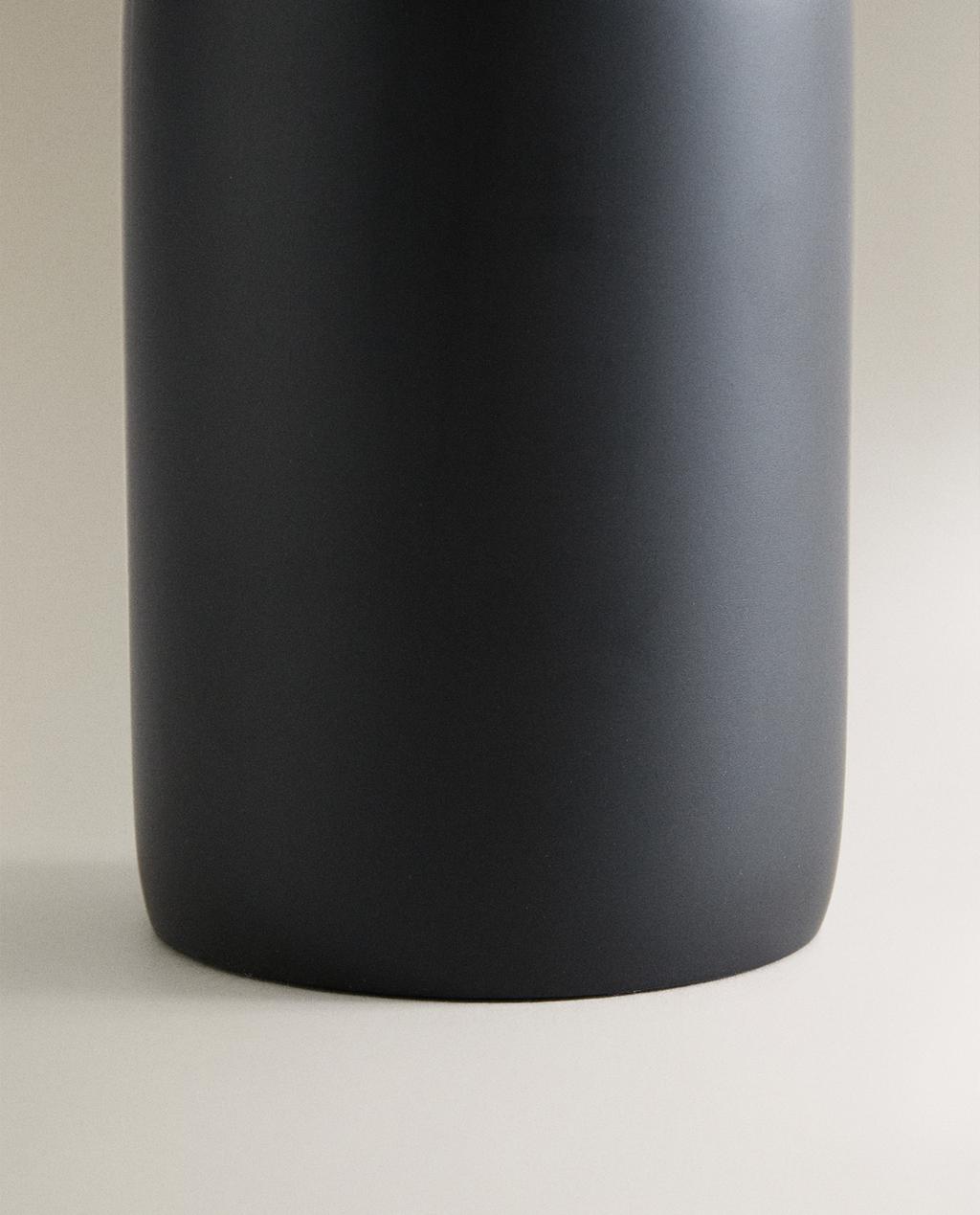 BLACK RESIN SOAP DISPENSER