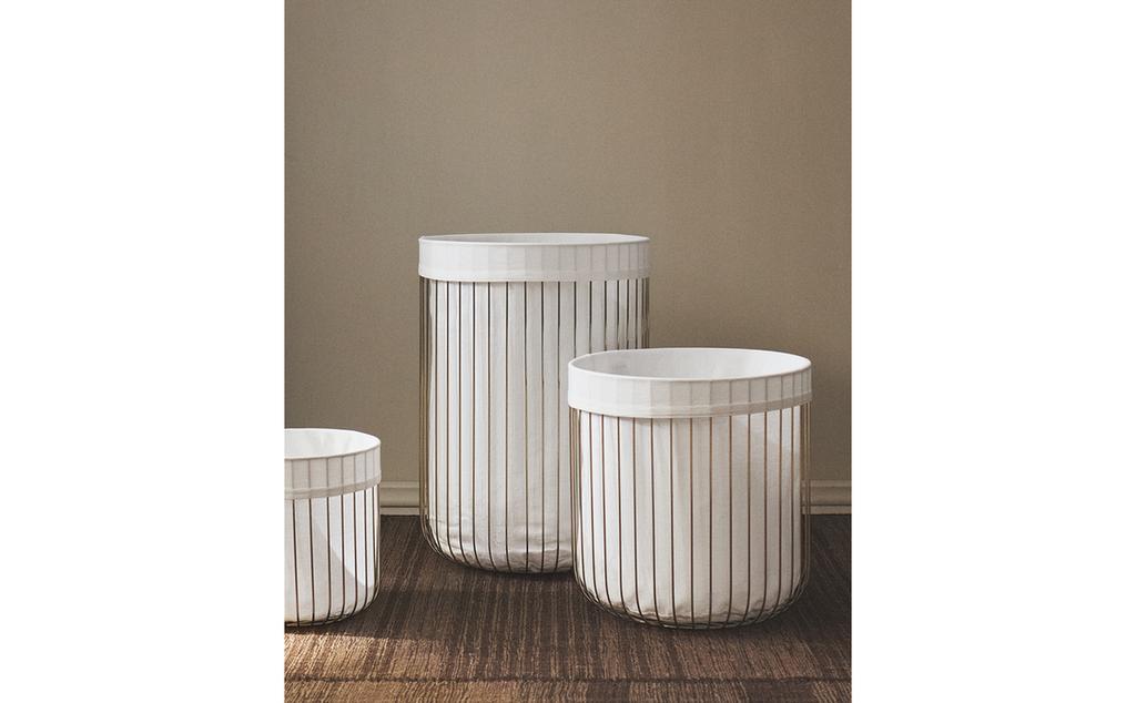 CORBEILLE AVEC TISSU INTÉRIEUR