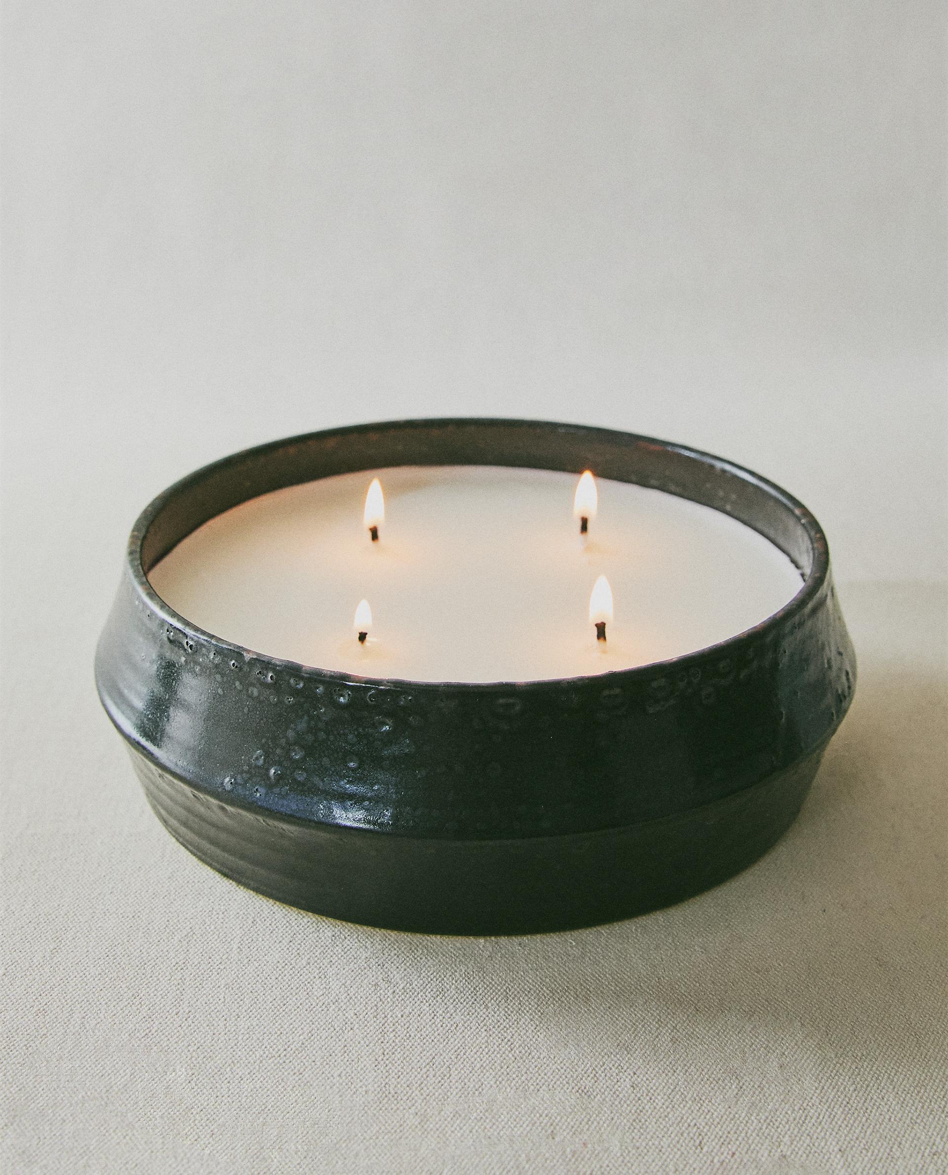(780 G) AMBER VANILLA SCENTED CANDLE (780 G) AMBER VANILLA SCENTED CANDLE