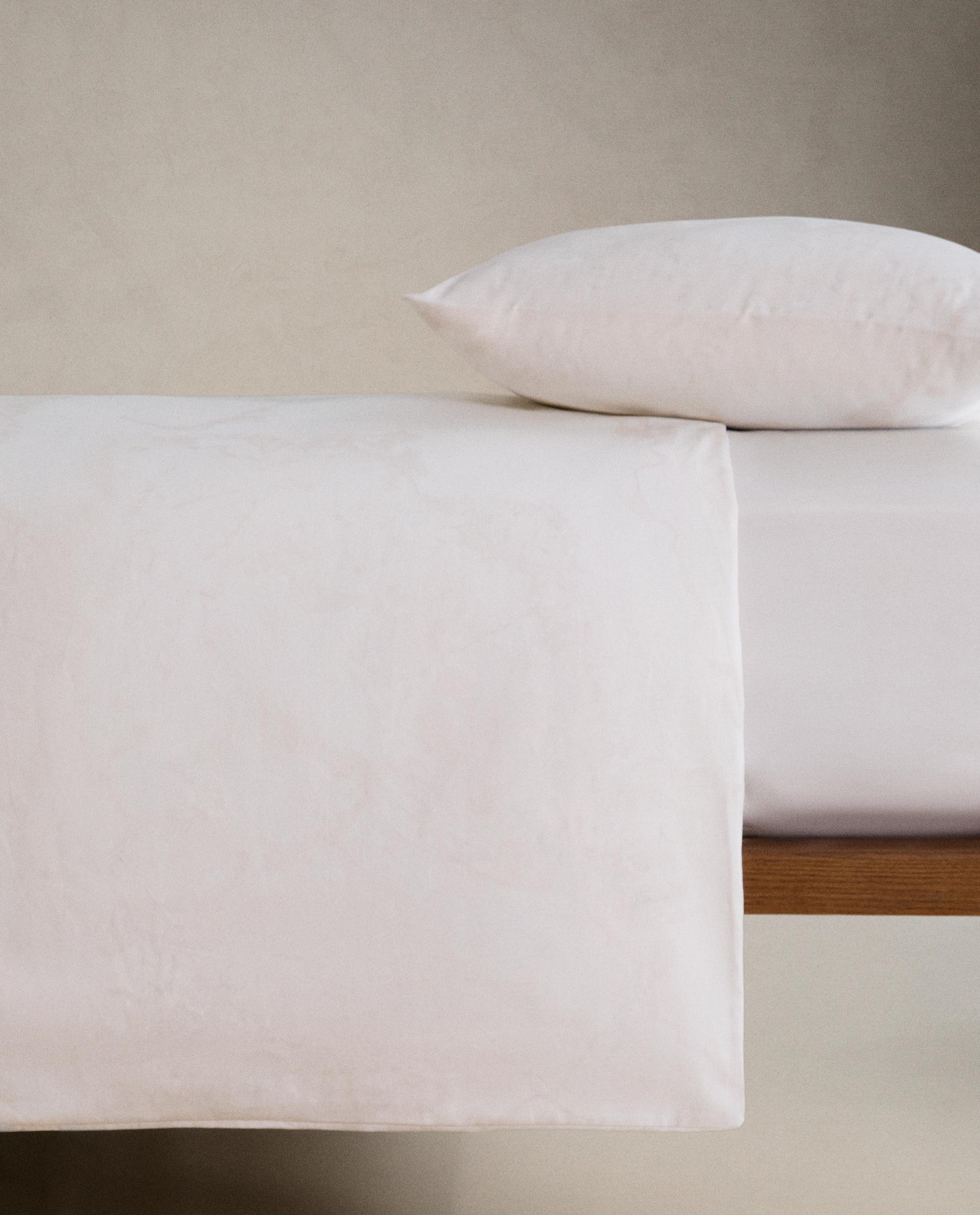 MARBLE PRINT DUVET COVER product thumbnail 5
