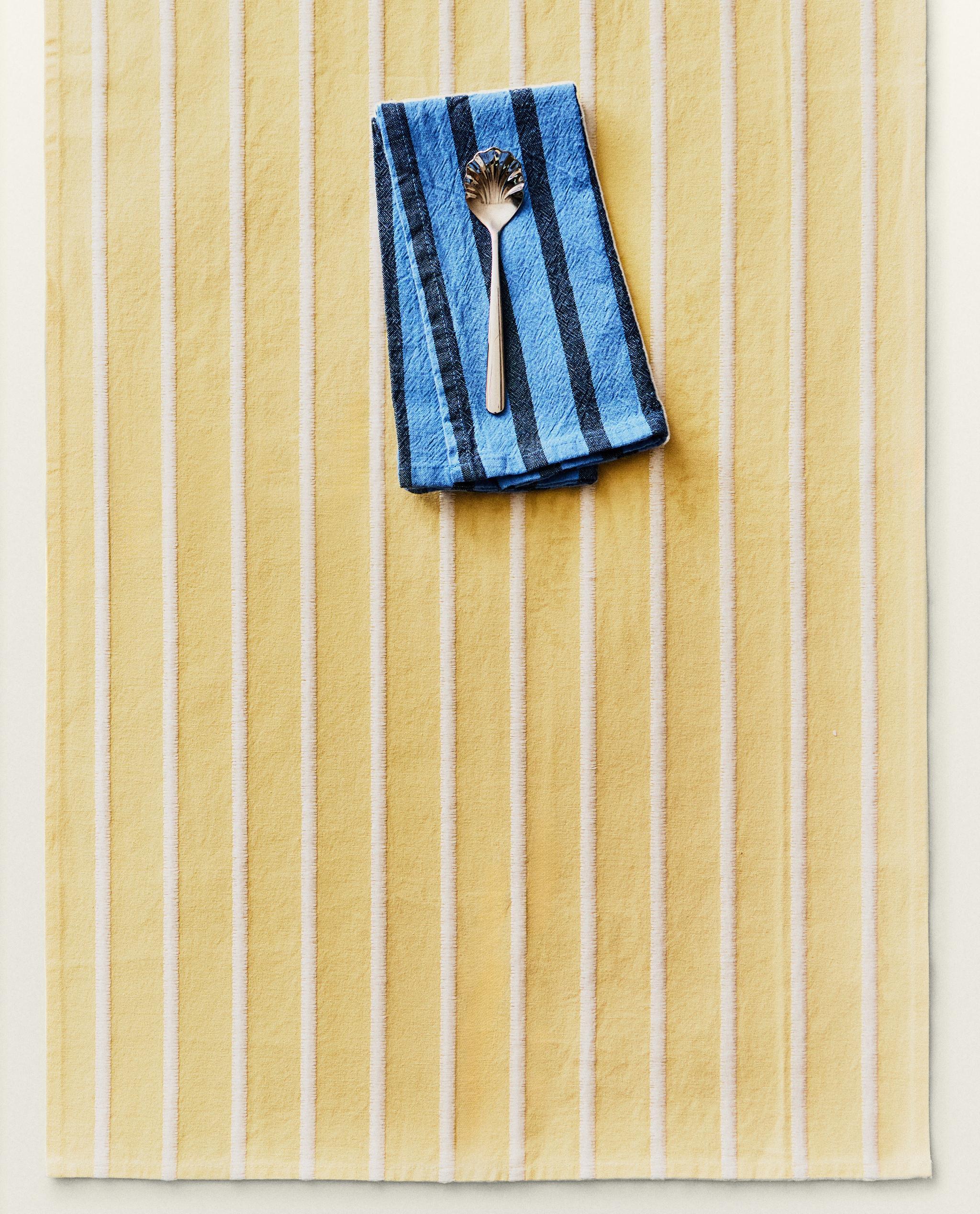 TABLE RUNNER WITH EMBROIDERED STRIPES product thumbnail 9
