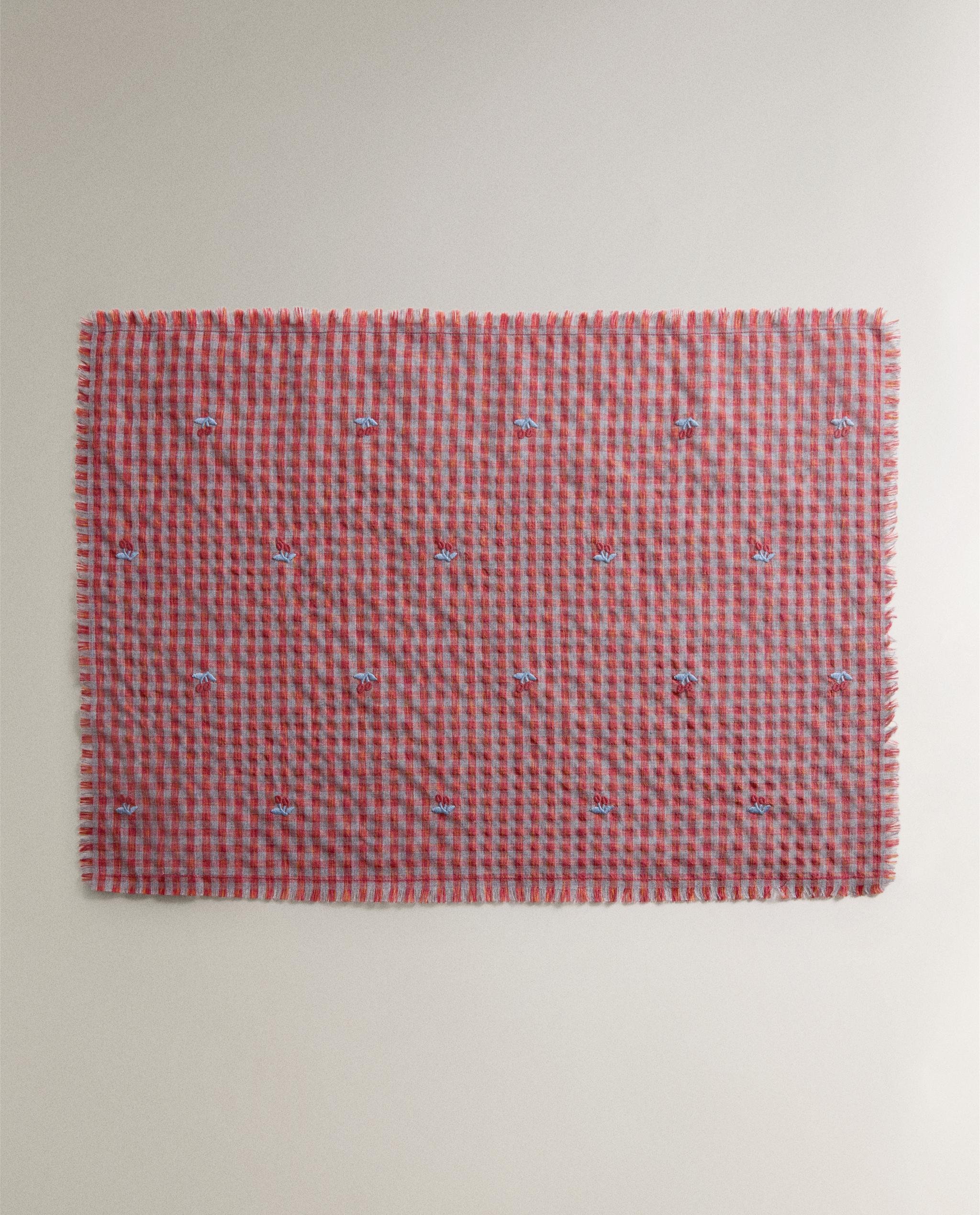 CHERRY PLACEMAT product thumbnail 6