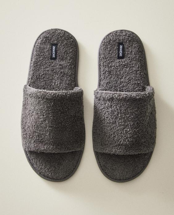 OPEN TERRY BATHROOM SLIPPERS OPEN TERRY BATHROOM SLIPPERS
