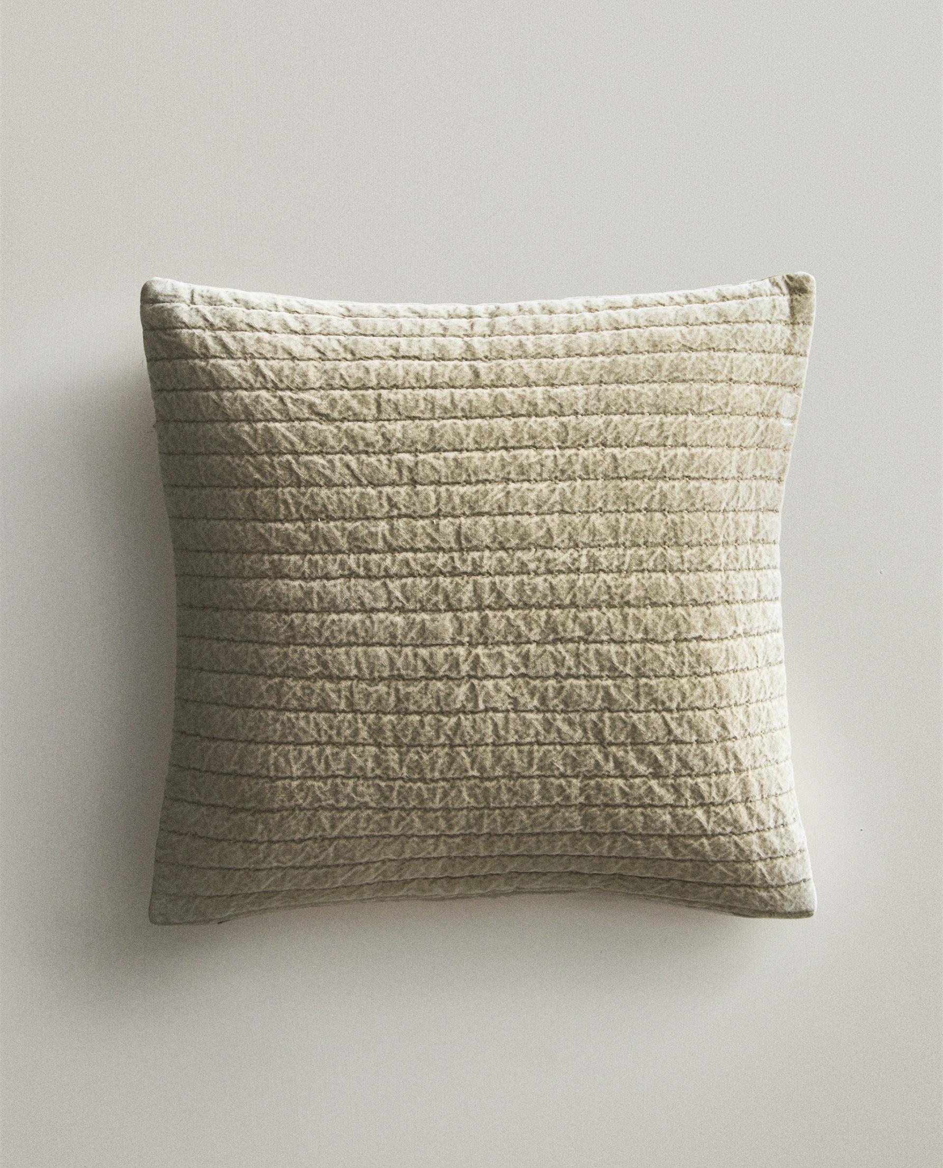 キルティング クッションカバー | Zara Home 日本/Japan