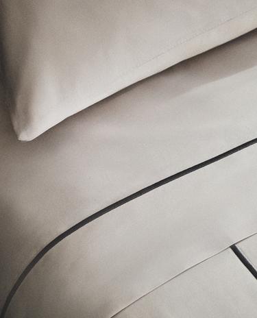 SATEEN FLAT SHEET WITH EMBROIDERED EDGE