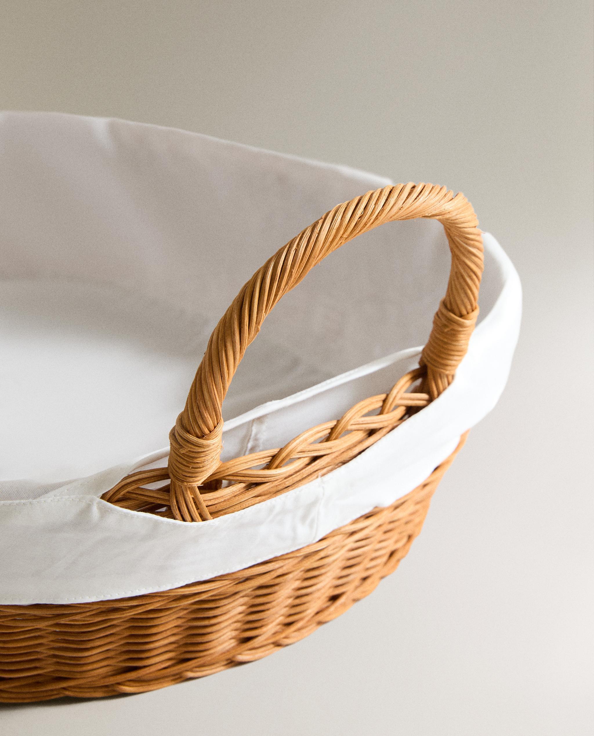 RATTAN AND COTTON IRONING BASKET product thumbnail 2