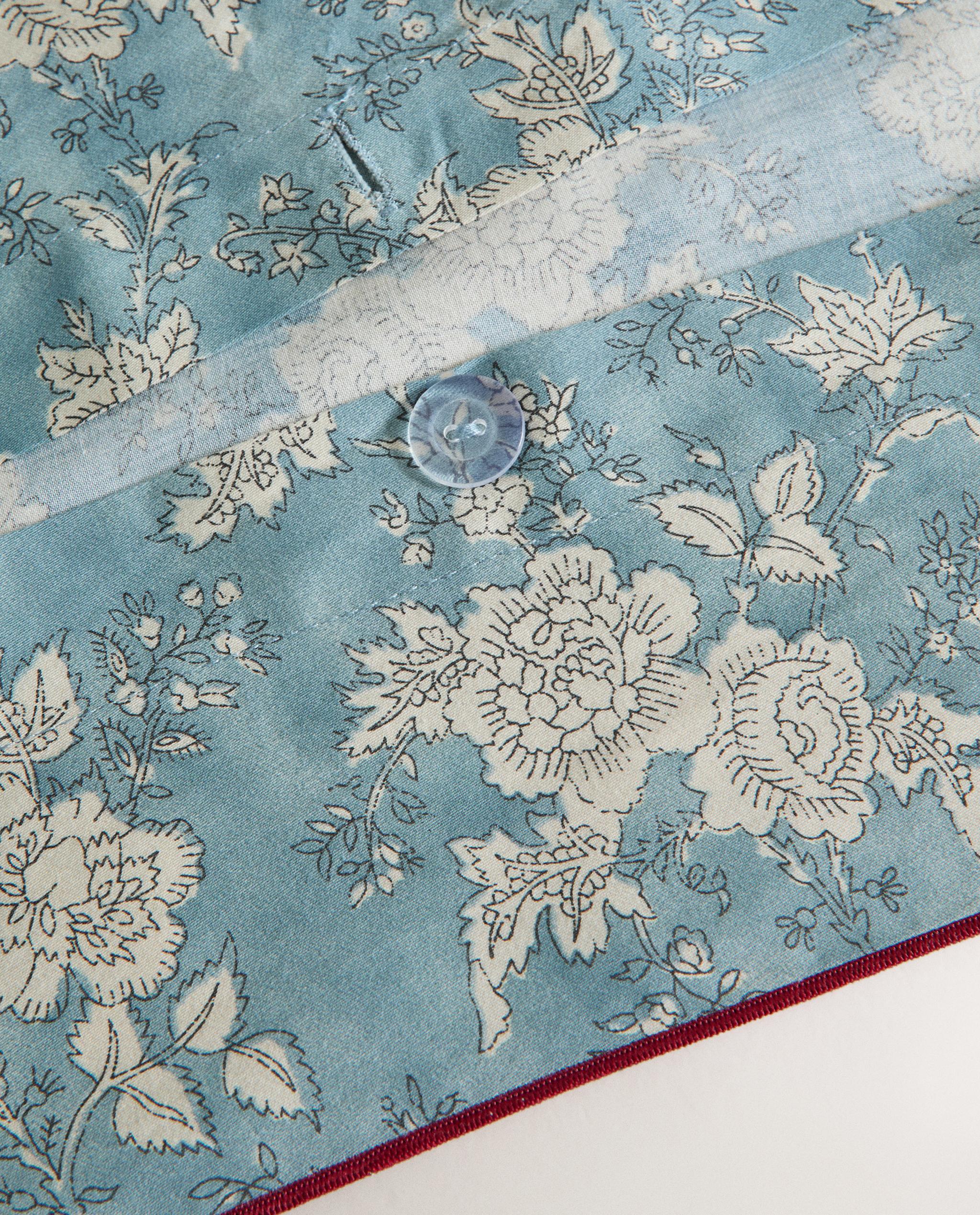 FLORAL SATIN DUVET COVER WITH PIPING product thumbnail 3