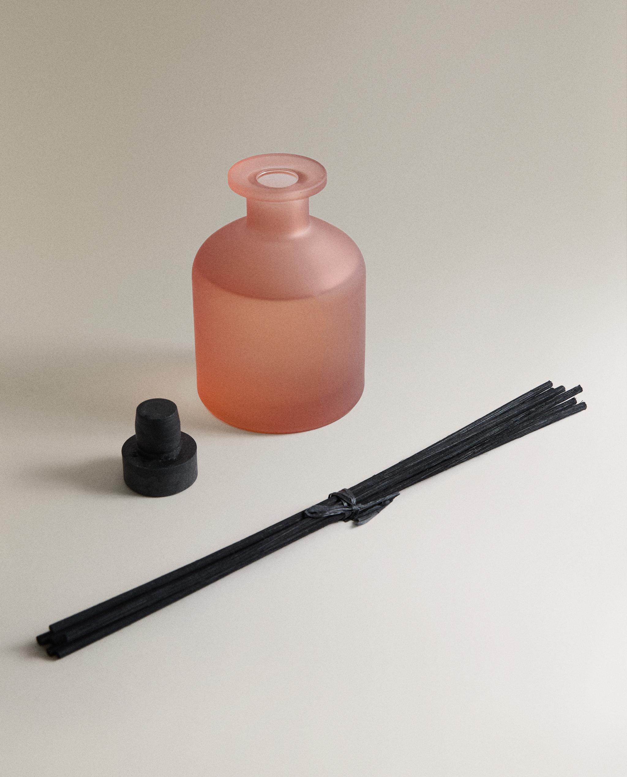 (230 ML) POPPY FIELDS REED DIFFUSERS product thumbnail 3