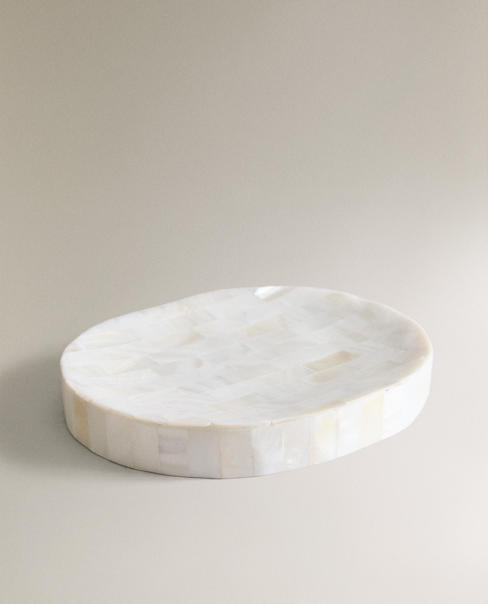 MOTHER-OF-PEARL-EFFECT BATHROOM SOAP DISH product thumbnail 6
