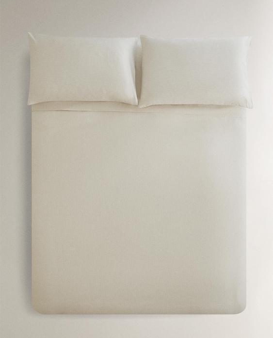 PELAPIS DUVET SATIN GARIS (300 BENANG)