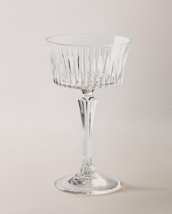 CRYSTALLINE SPARKLING WINE FLUTE WITH RAISED DESIGN