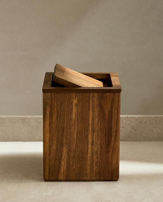 Square Wooden Bathroom Trash Can with Magnetic Lid