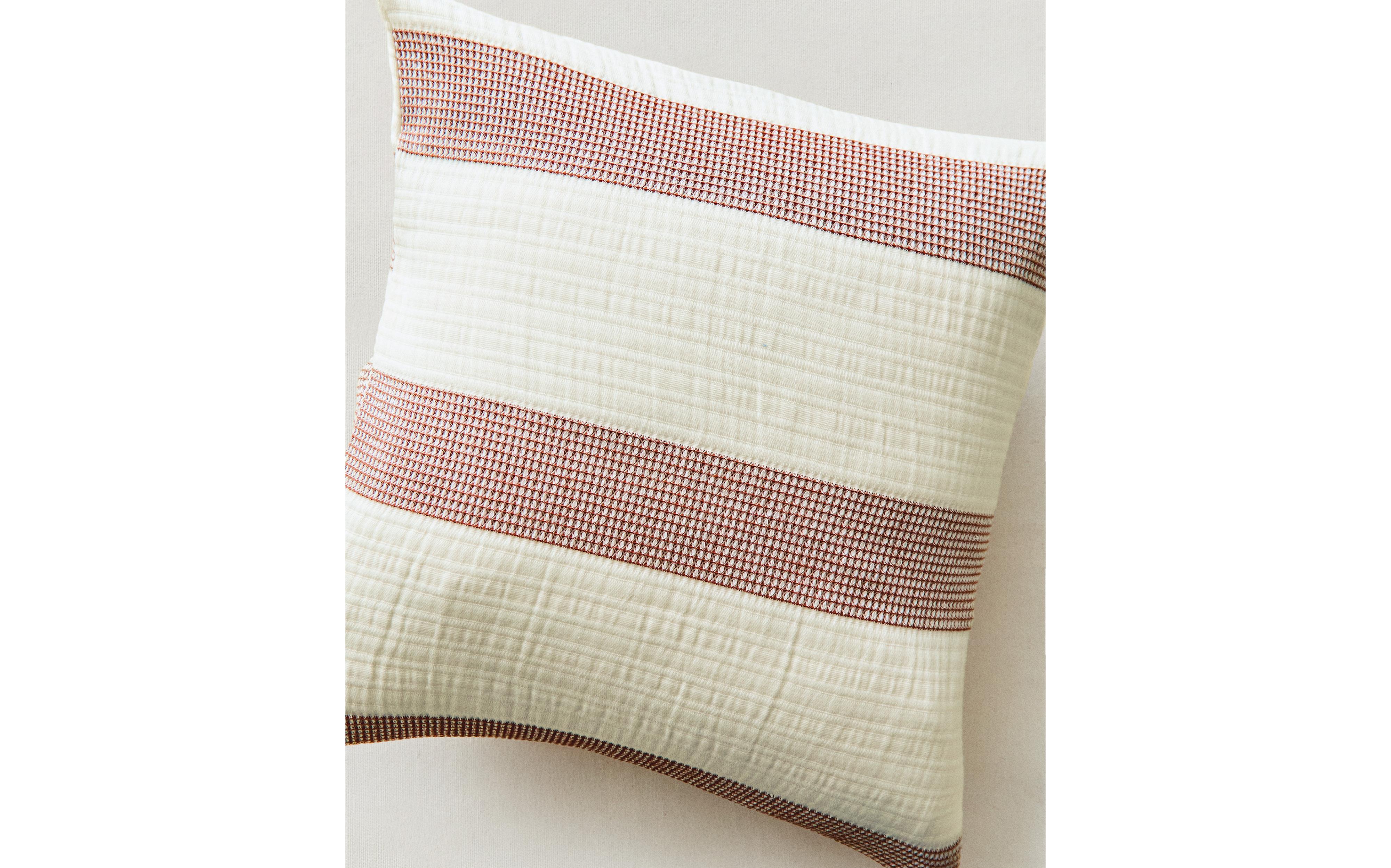 KIDS’ STRIPED CUSHION COVER product thumbnail 10