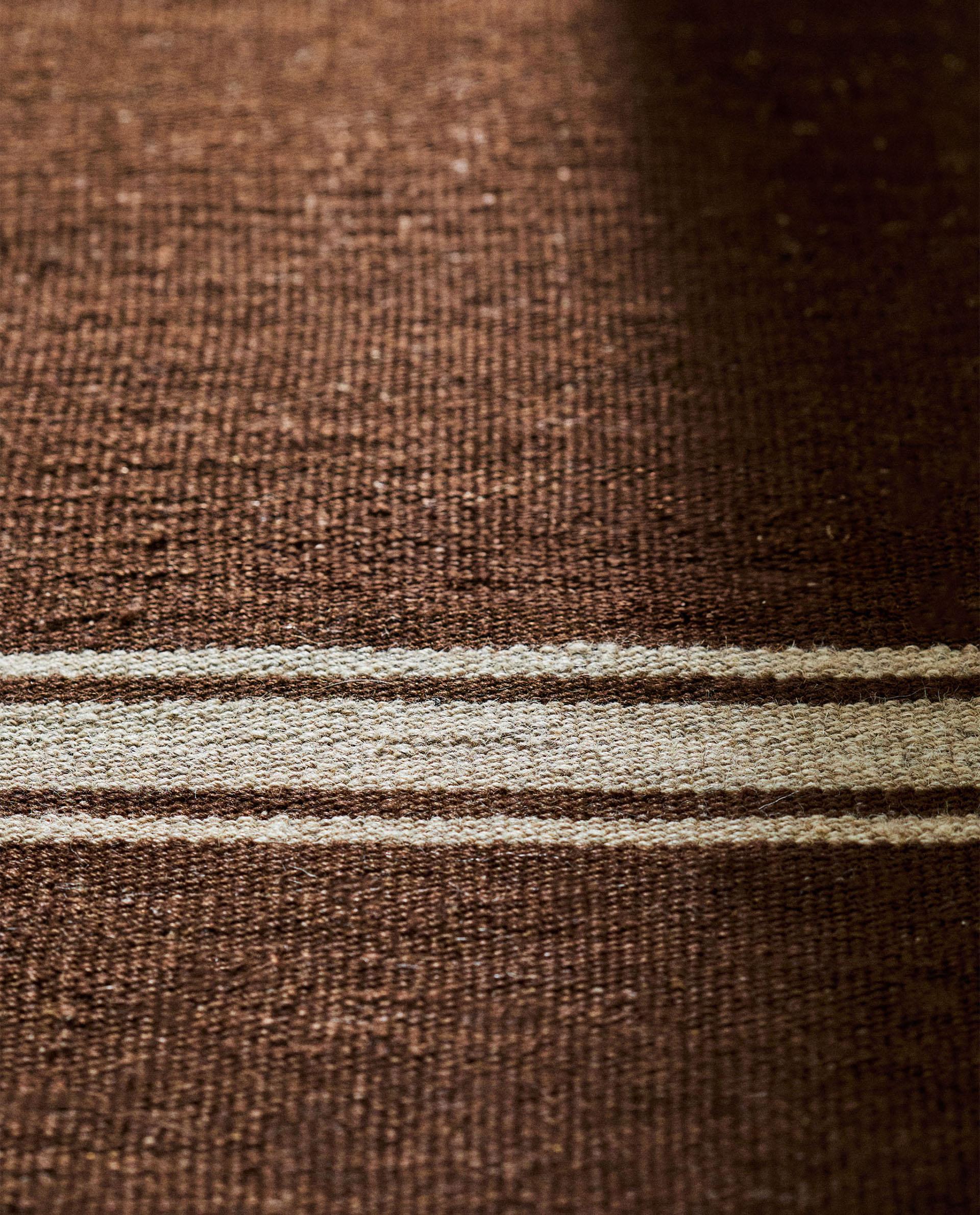 RUG 03 product thumbnail 20