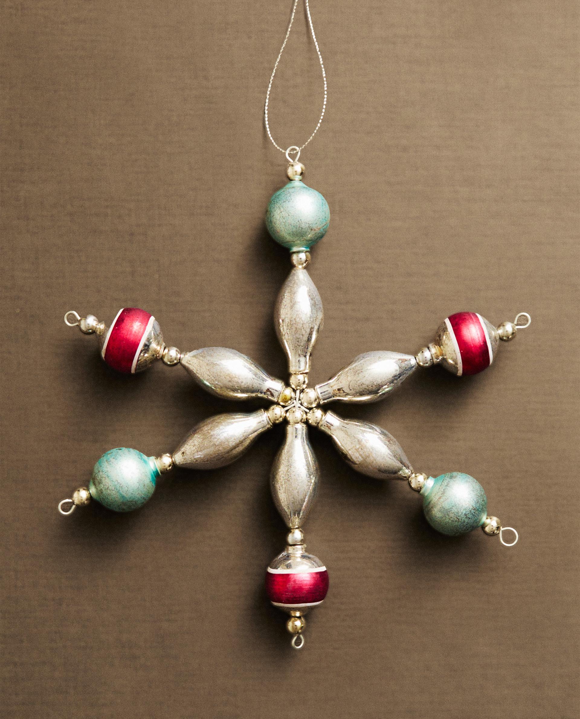 グリッタールーフハウス セラミック クリスマスオーナメント | Zara