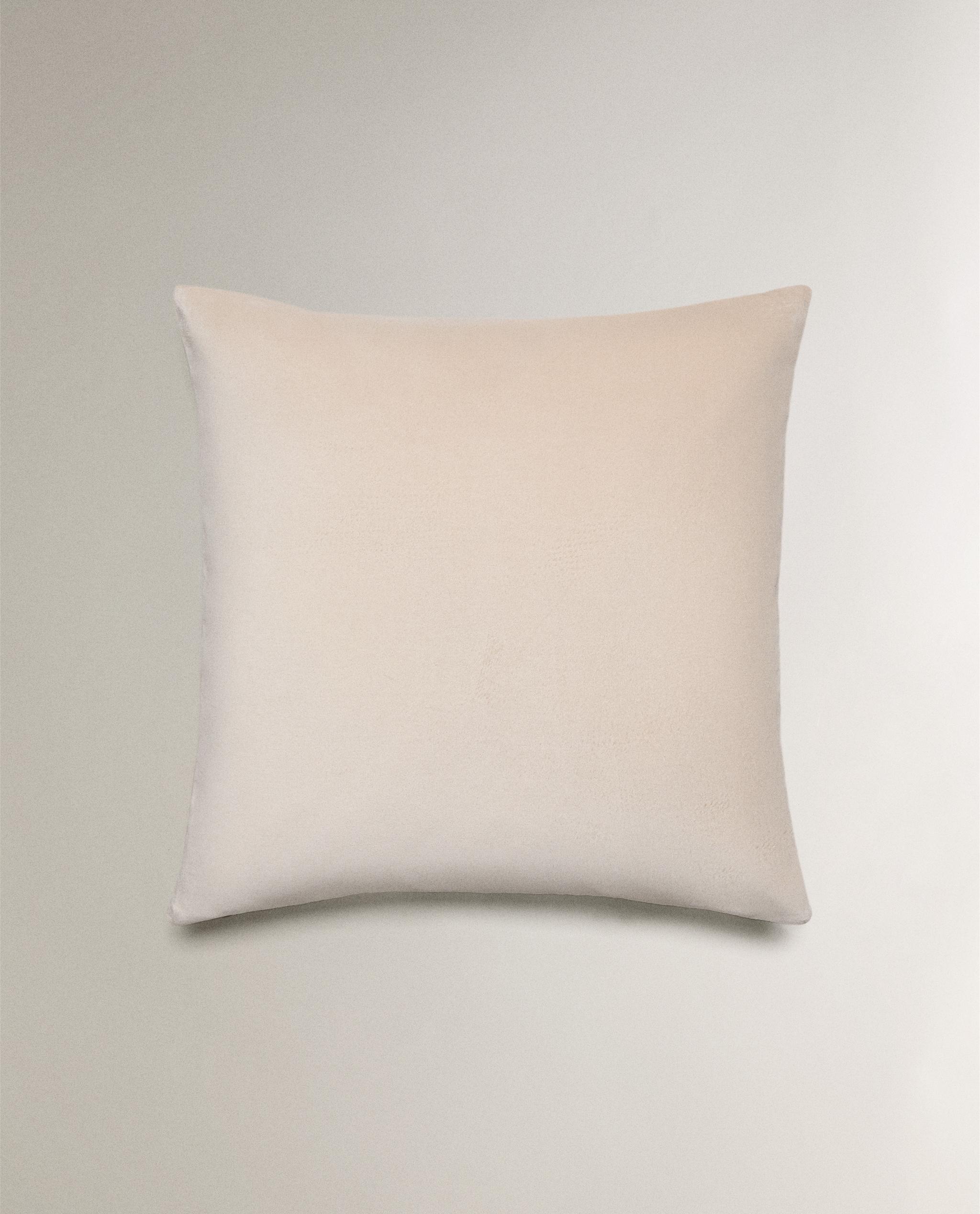 HORSE CUSHION COVER product thumbnail 4