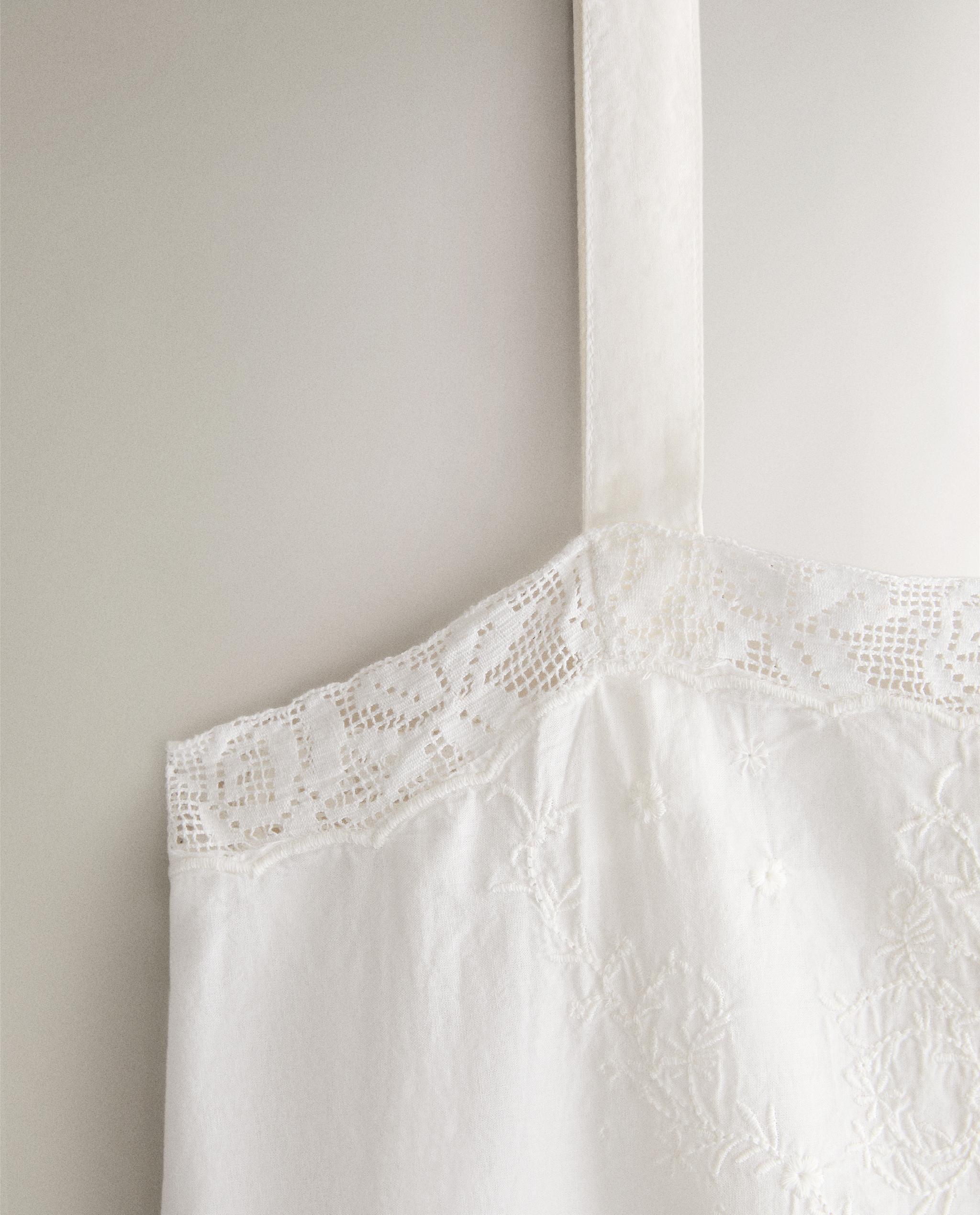 EMBROIDERED COTTON NIGHTDRESS product thumbnail 3