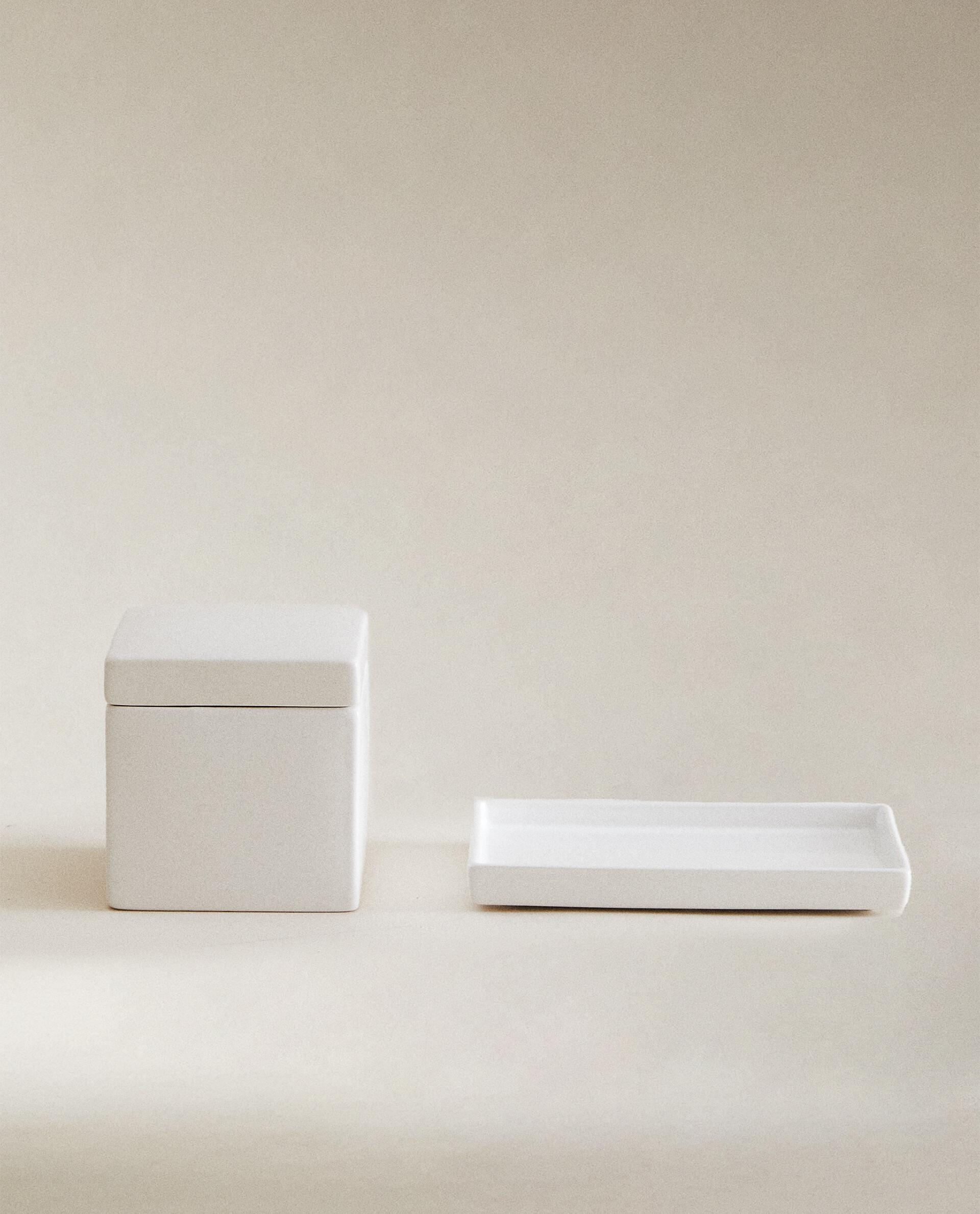 WHITE EARTHENWARE BATHROOM ORGANISER JAR product thumbnail 4