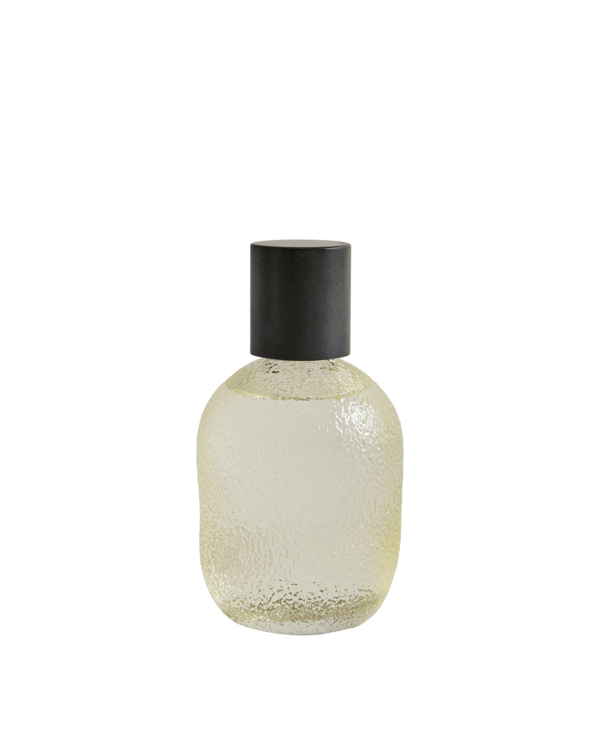 (190 ML) VETIVER MELON FABRIC FRESHENER product thumbnail 6