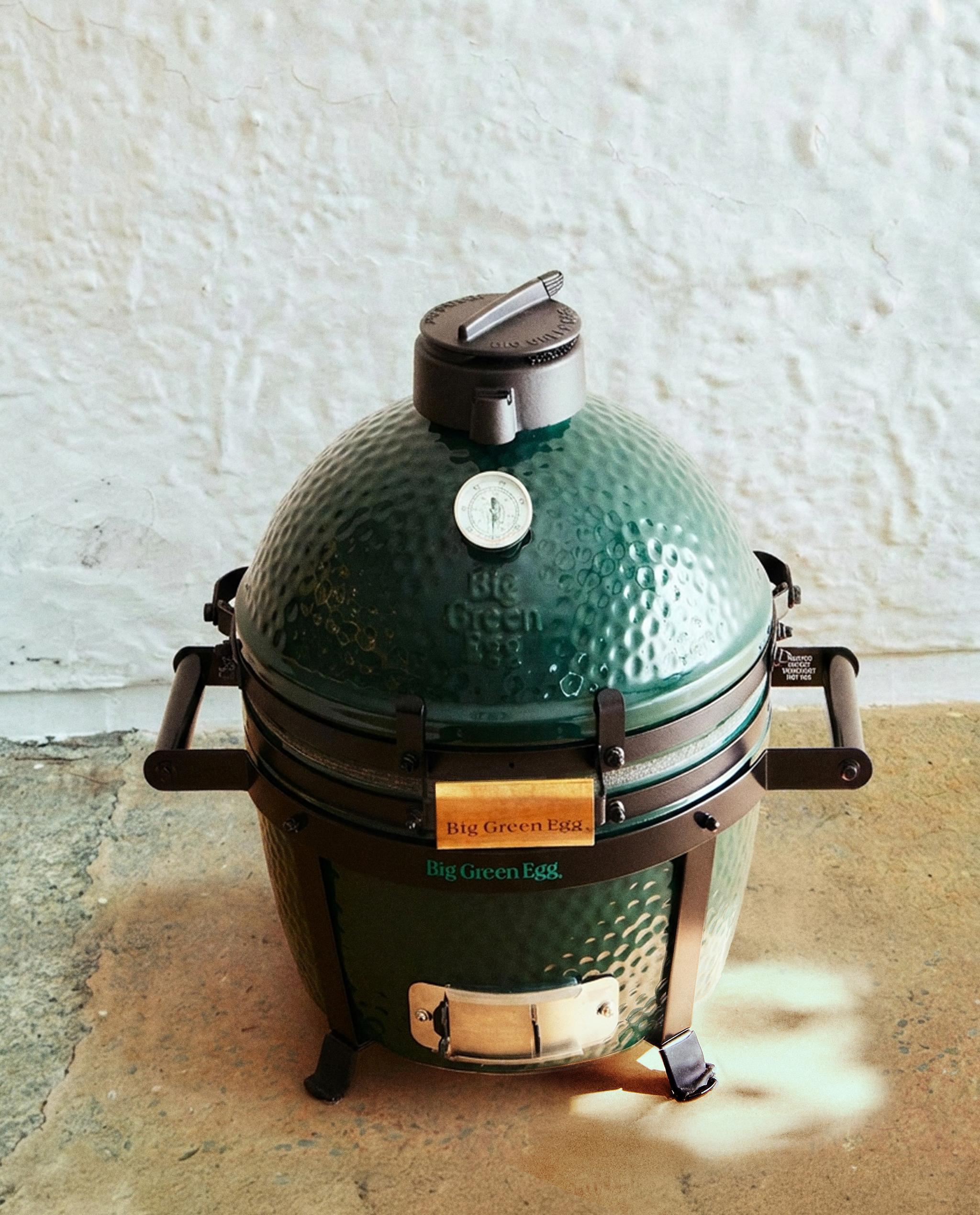 BIG GREEN EGG COMPACT BARBECUE product thumbnail 10