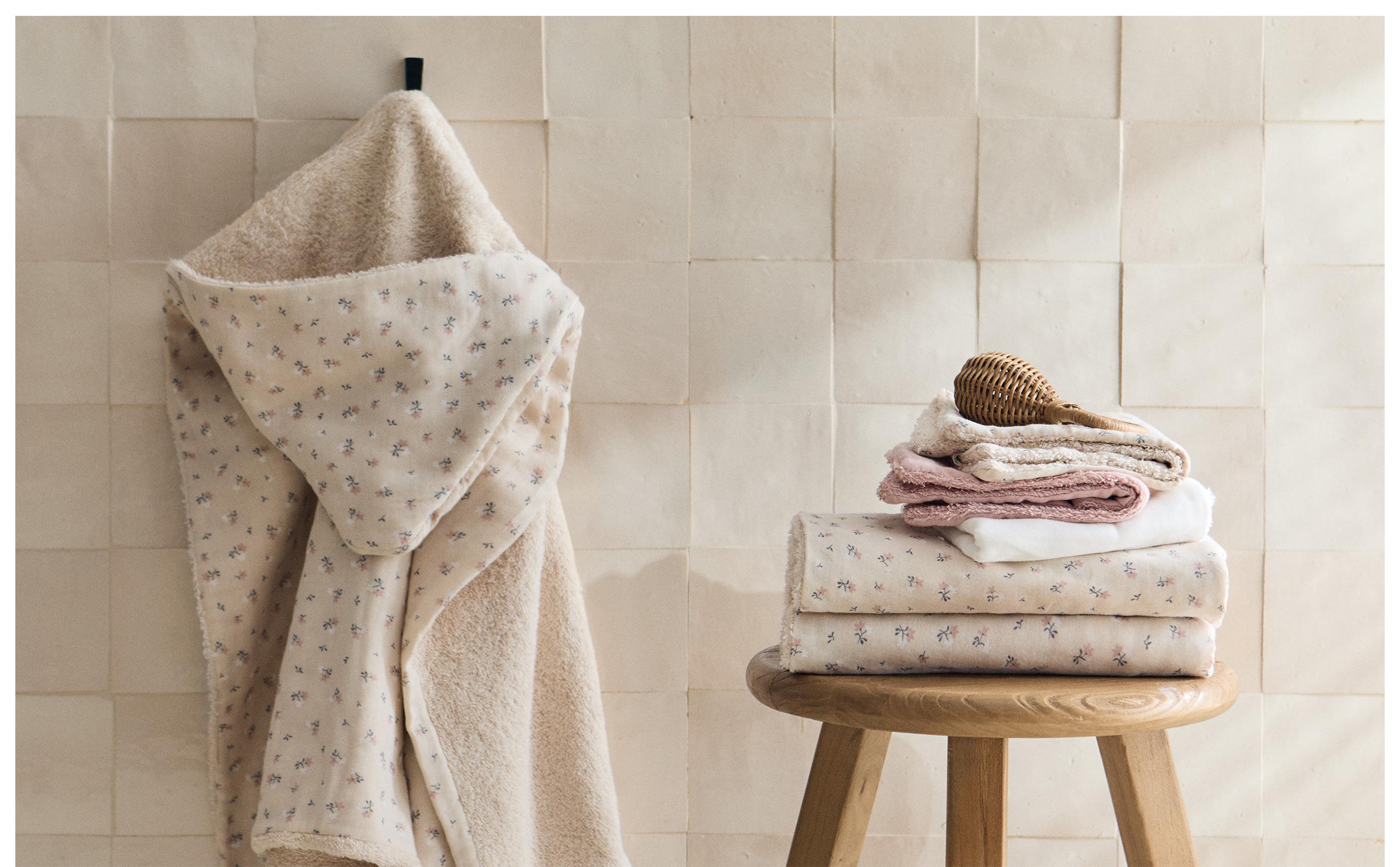 ENSEMBLE DE BAIN TULIPES