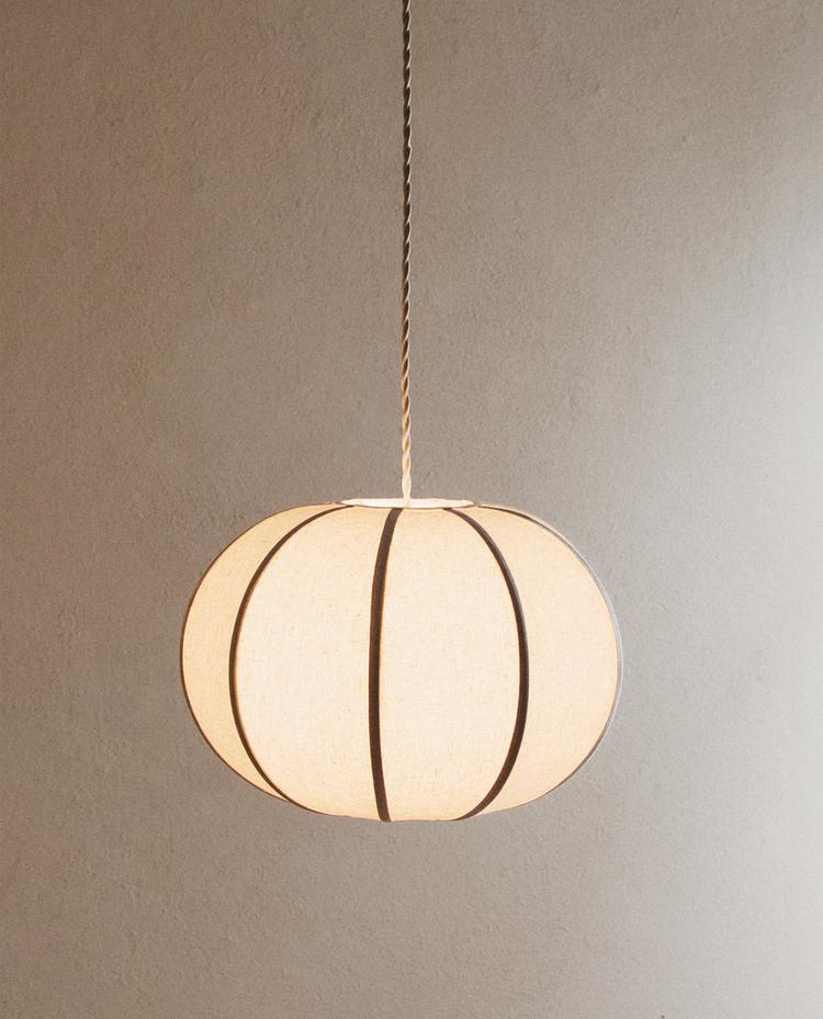 MAŁA LAMPA SUFITOWA