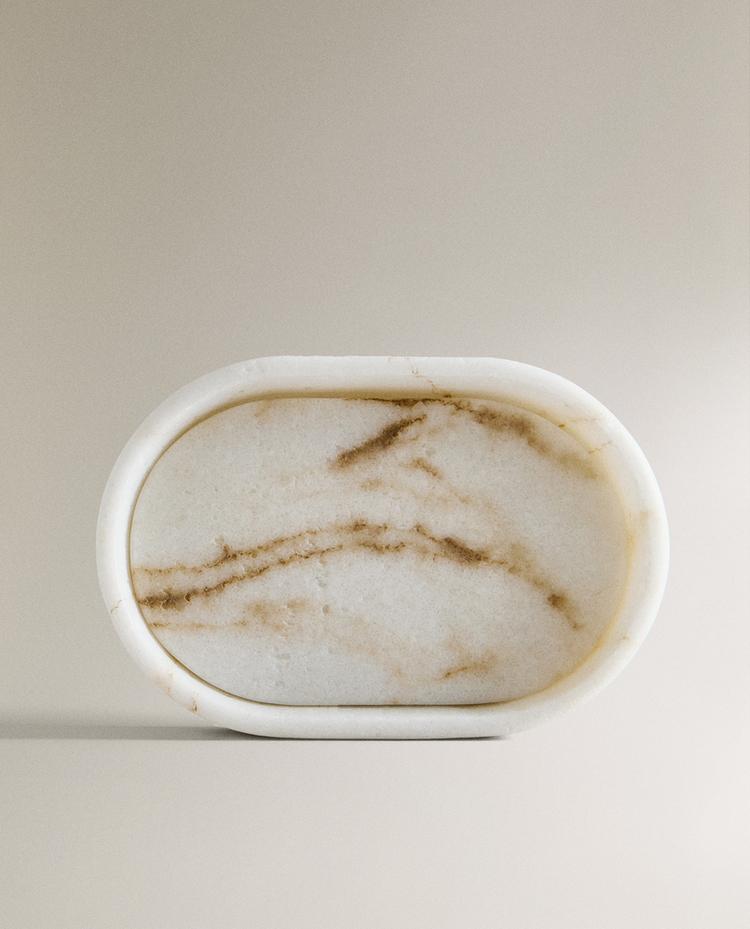 DRŽAČ ZA SAPUN OD SMOLE MERMERNOG IZGLEDA