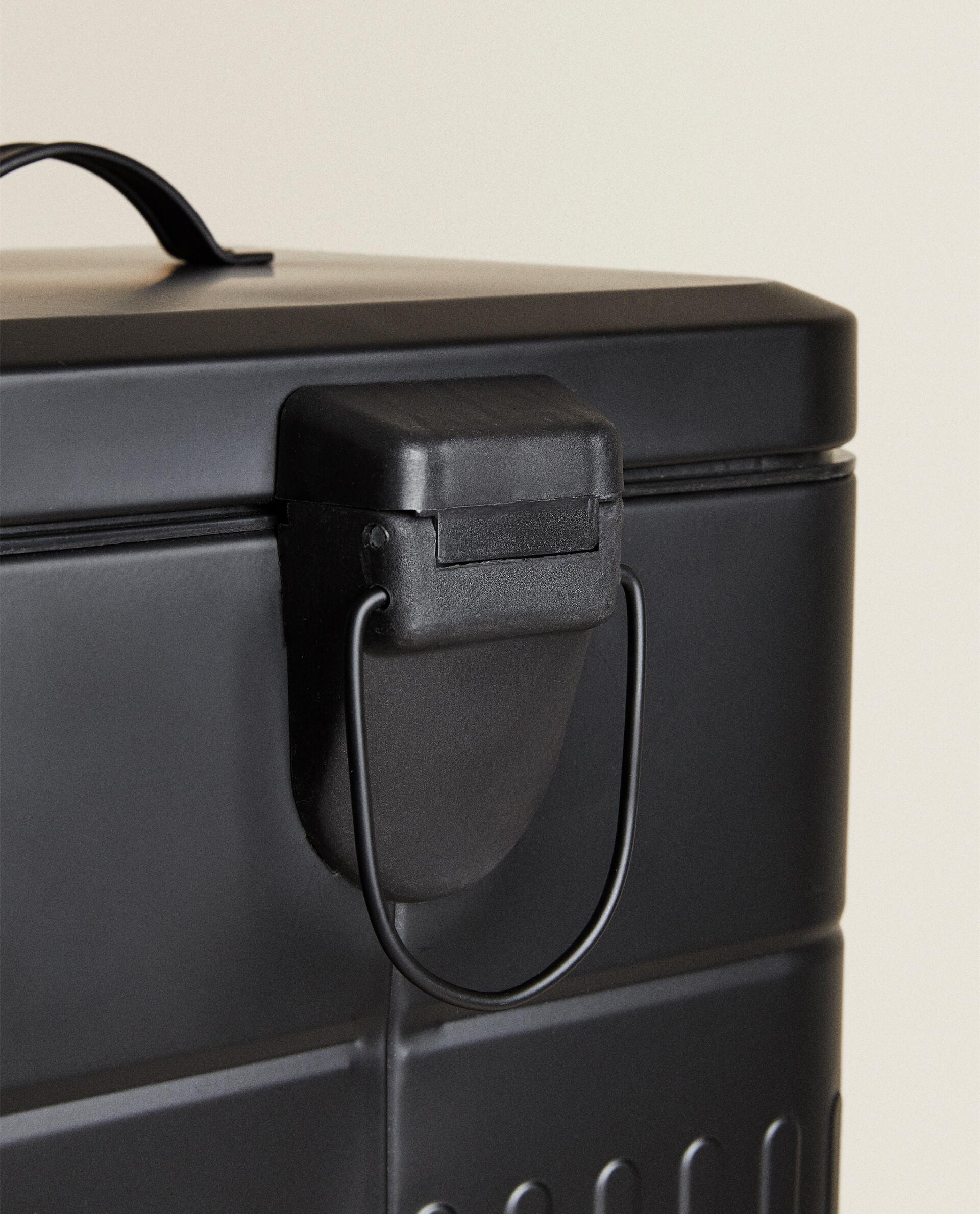 LARGE KITCHEN BIN product thumbnail 17