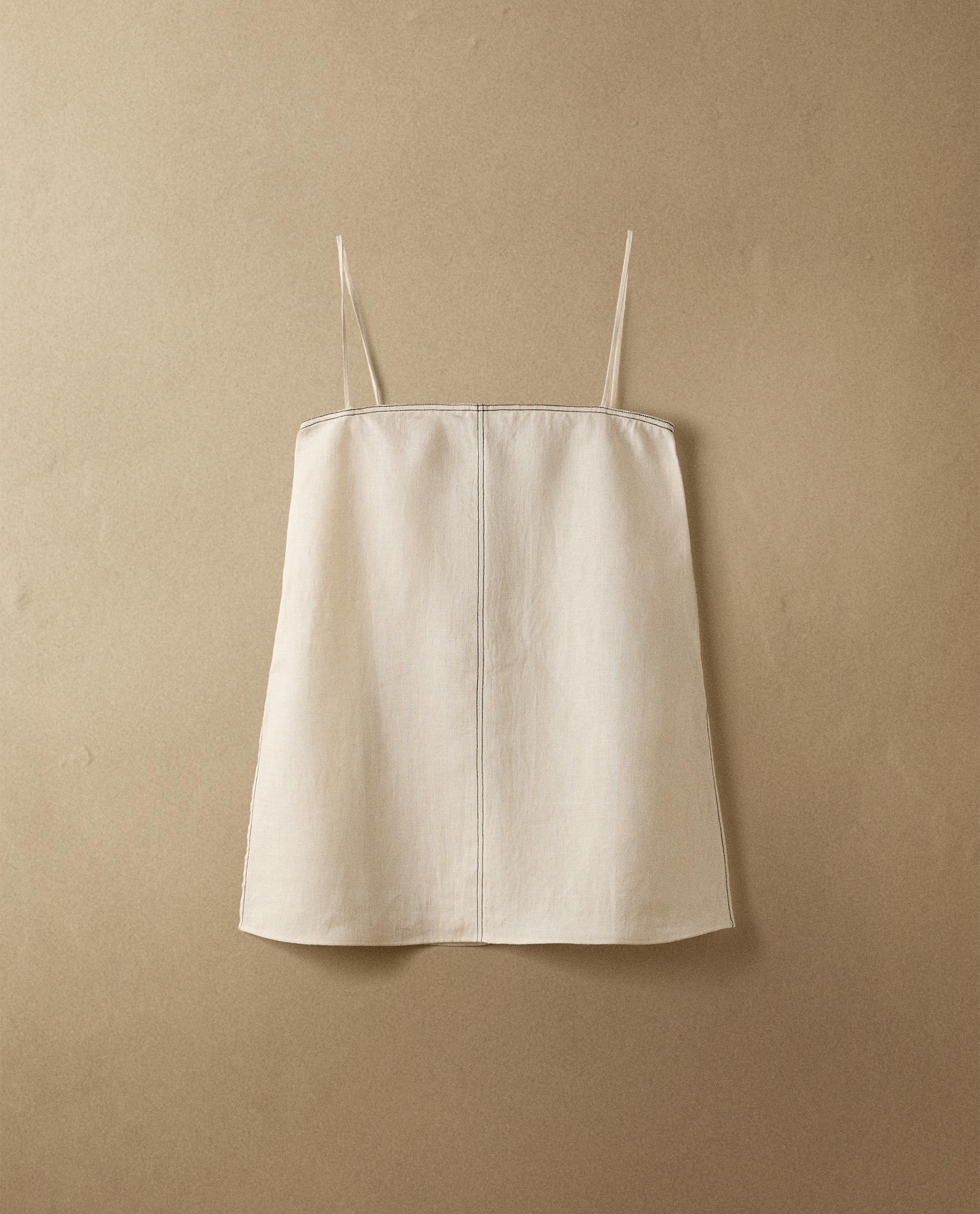 LINEN TOP WITH TOPSTITCHING