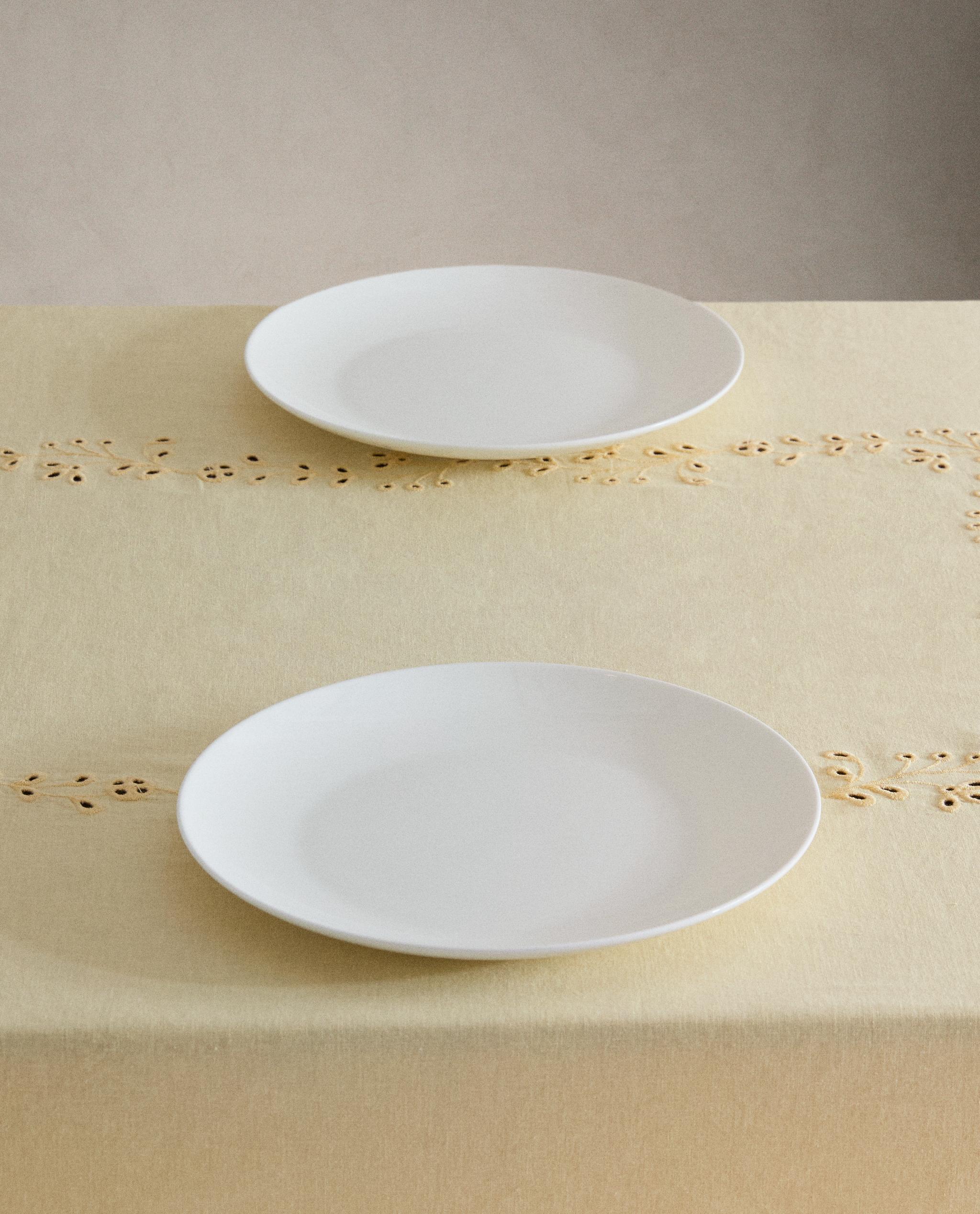LINEN TABLECLOTH WITH CUTWORK EMBROIDERY product thumbnail 7