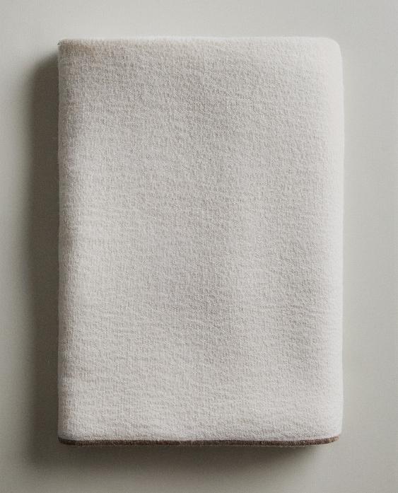 CASHMERE THROW