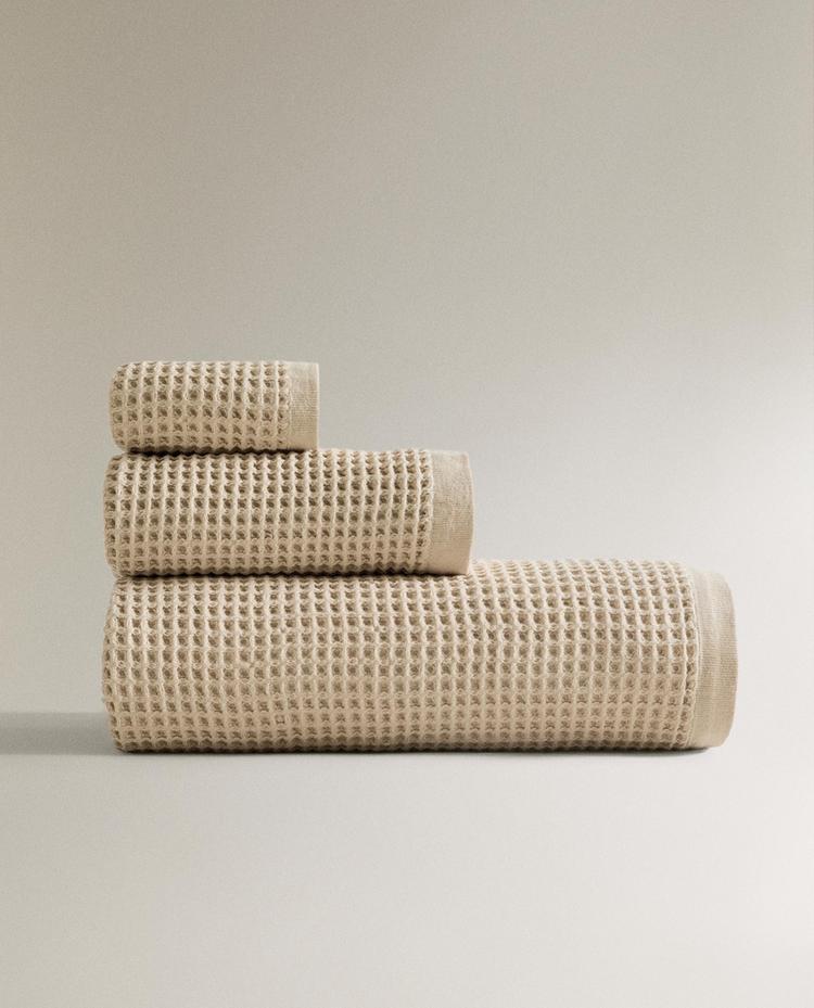 ASCIUGAMANO DA BAGNO IN COTONE WAFFLE ASCIUGAMANO DA BAGNO IN COTONE WAFFLE