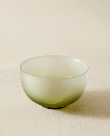 OMBRÉ GLASS BOWL