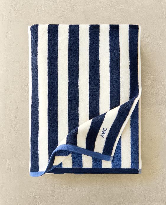 REVERSIBLE STRIPED BEACH TOWEL