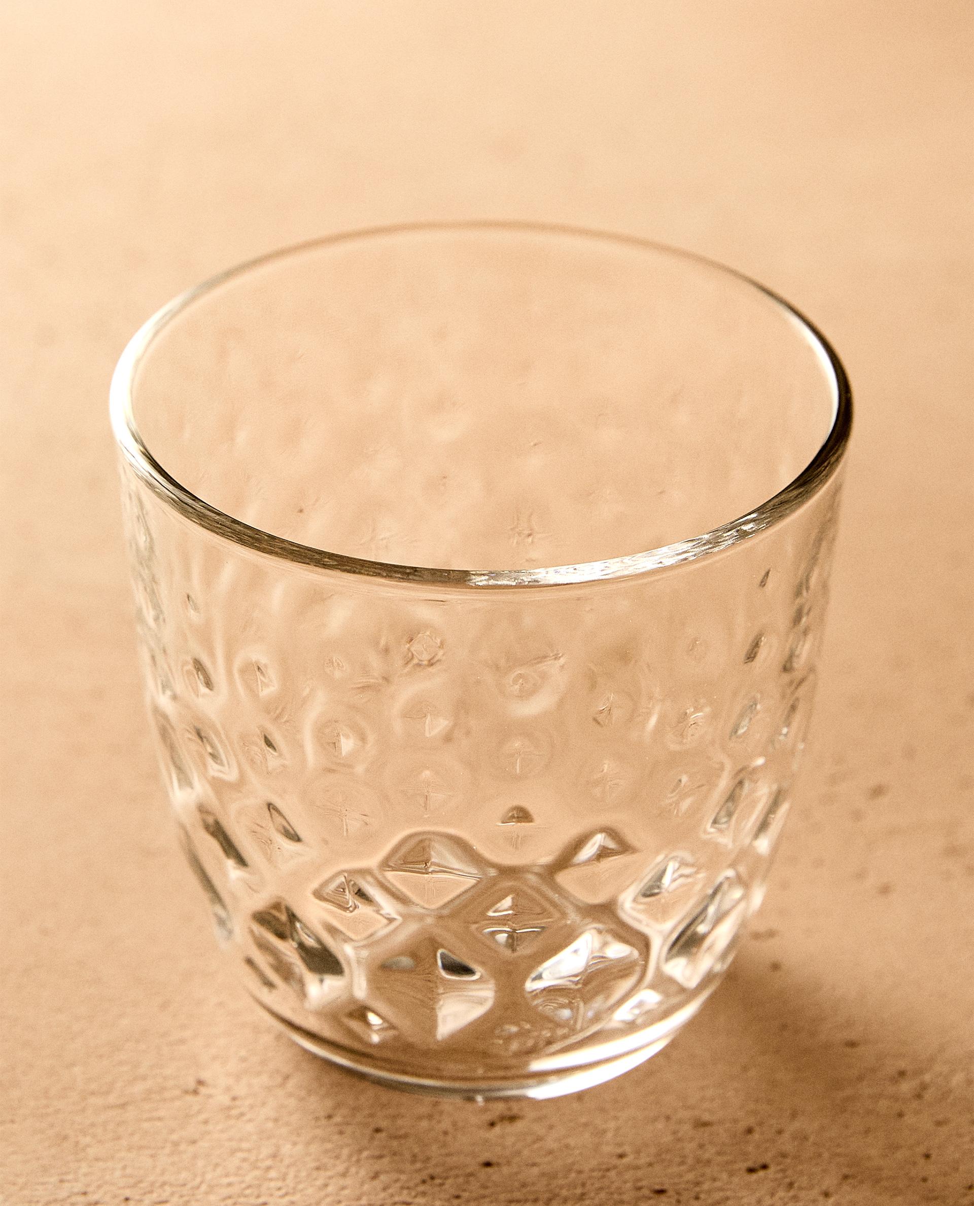 VASO AGUA VIDRIO RELIEVE RUBI