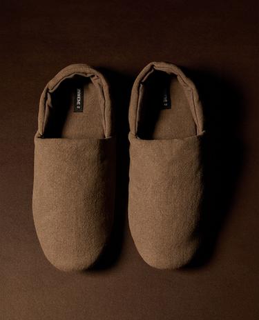 LINEN BABOUCHE SLIPPERS