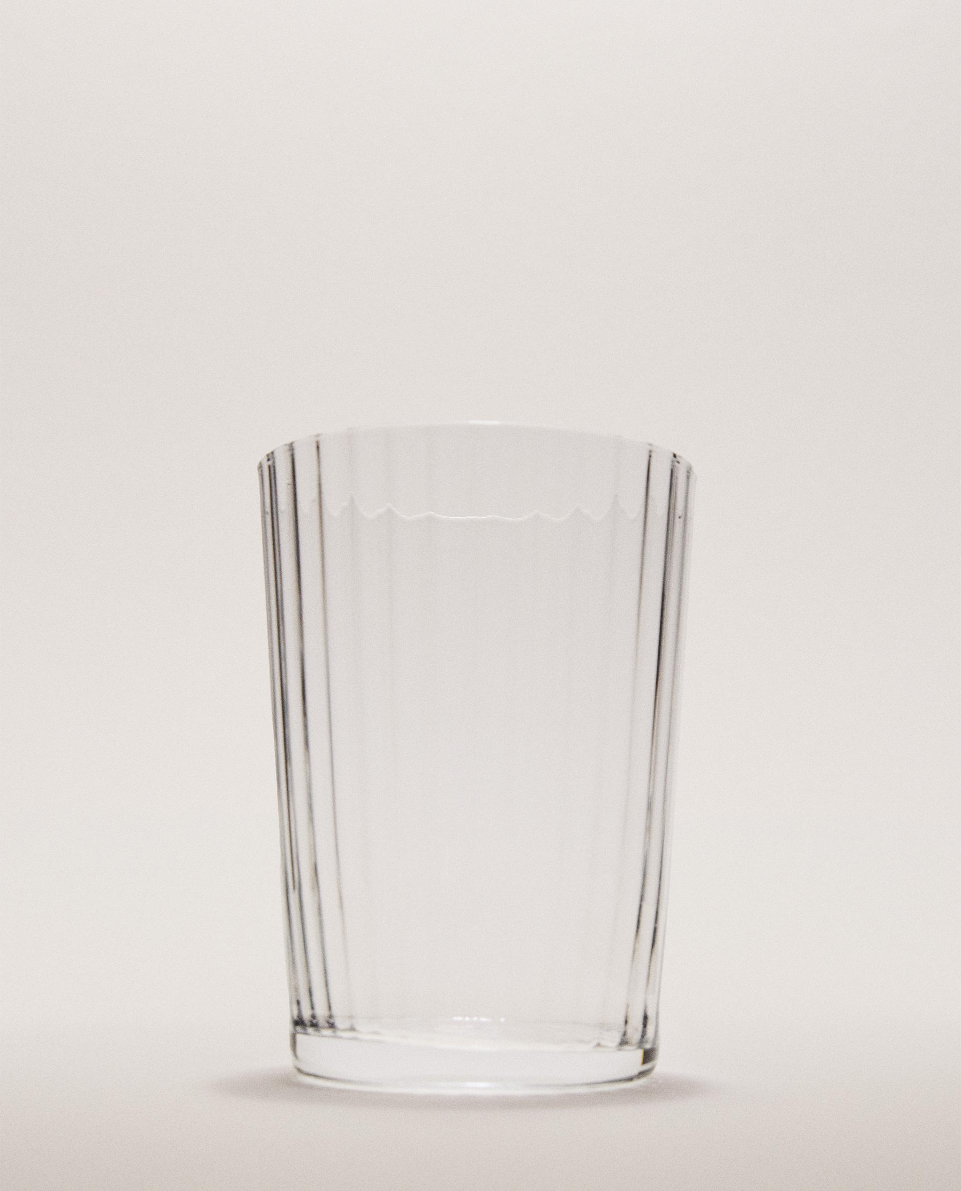GLASS TUMBLER WITH LINES GLASS TUMBLER WITH LINES